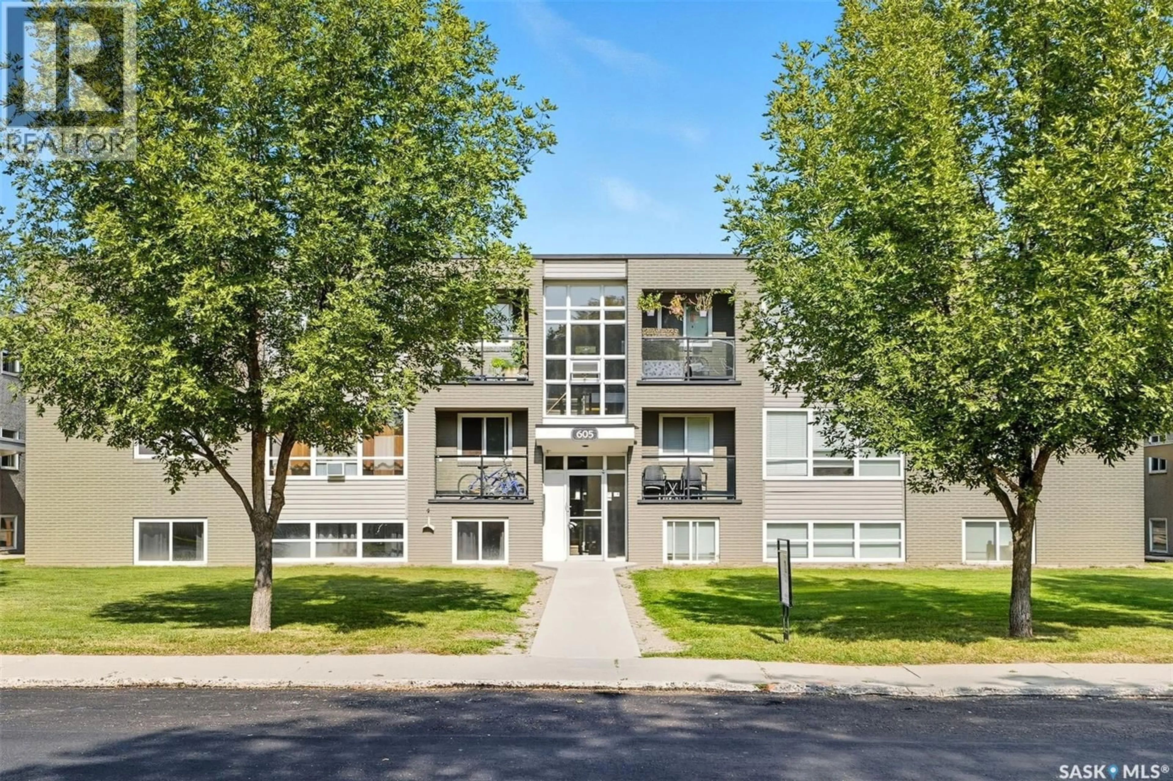 Unknown for 11 605 WILSON CRESCENT, Saskatoon Saskatchewan S7J2M2
