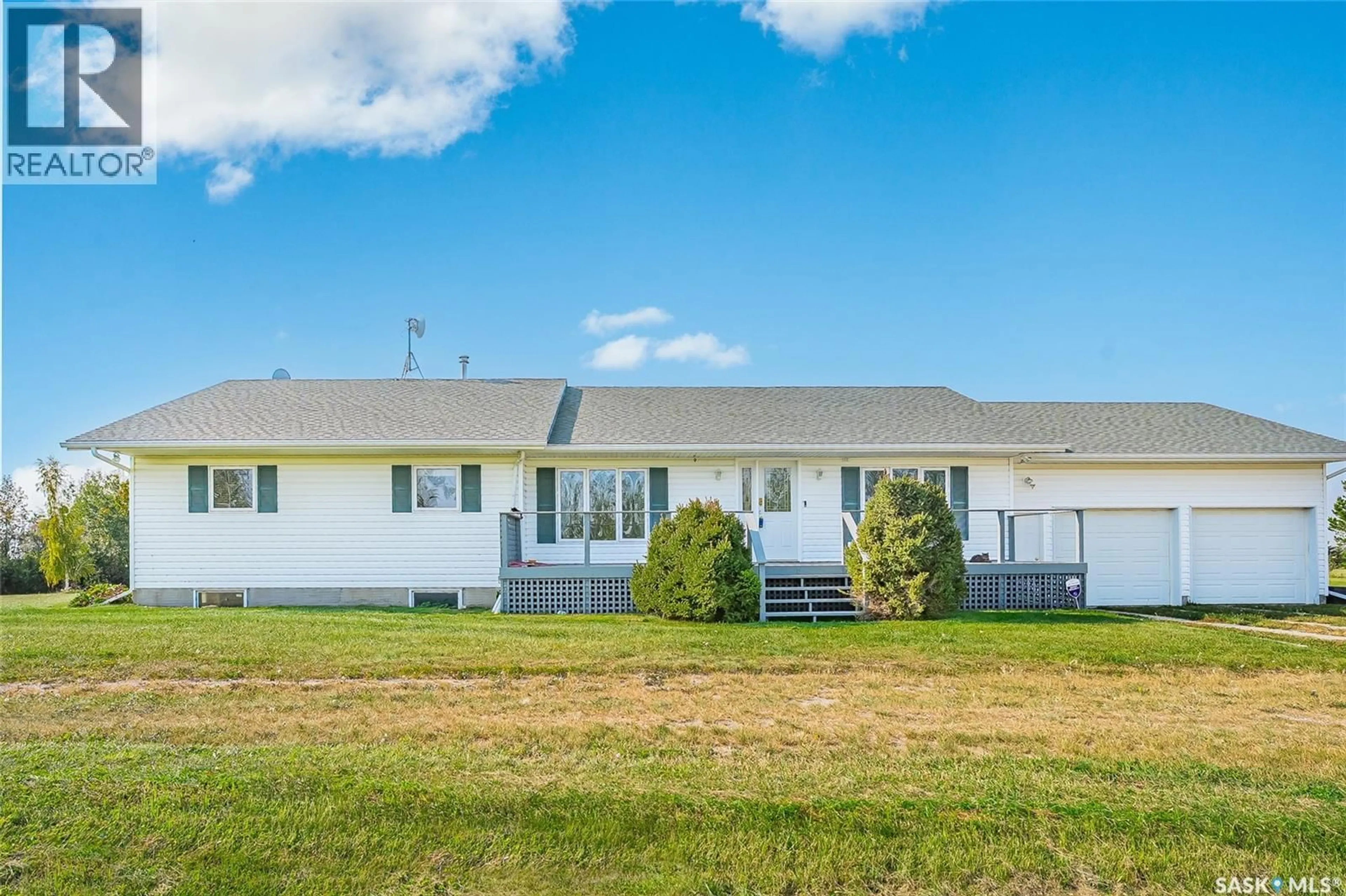 Home with vinyl exterior material, unknown for WINDY ACRES, Corman Park Rm No. 344 Saskatchewan S0K0Y0