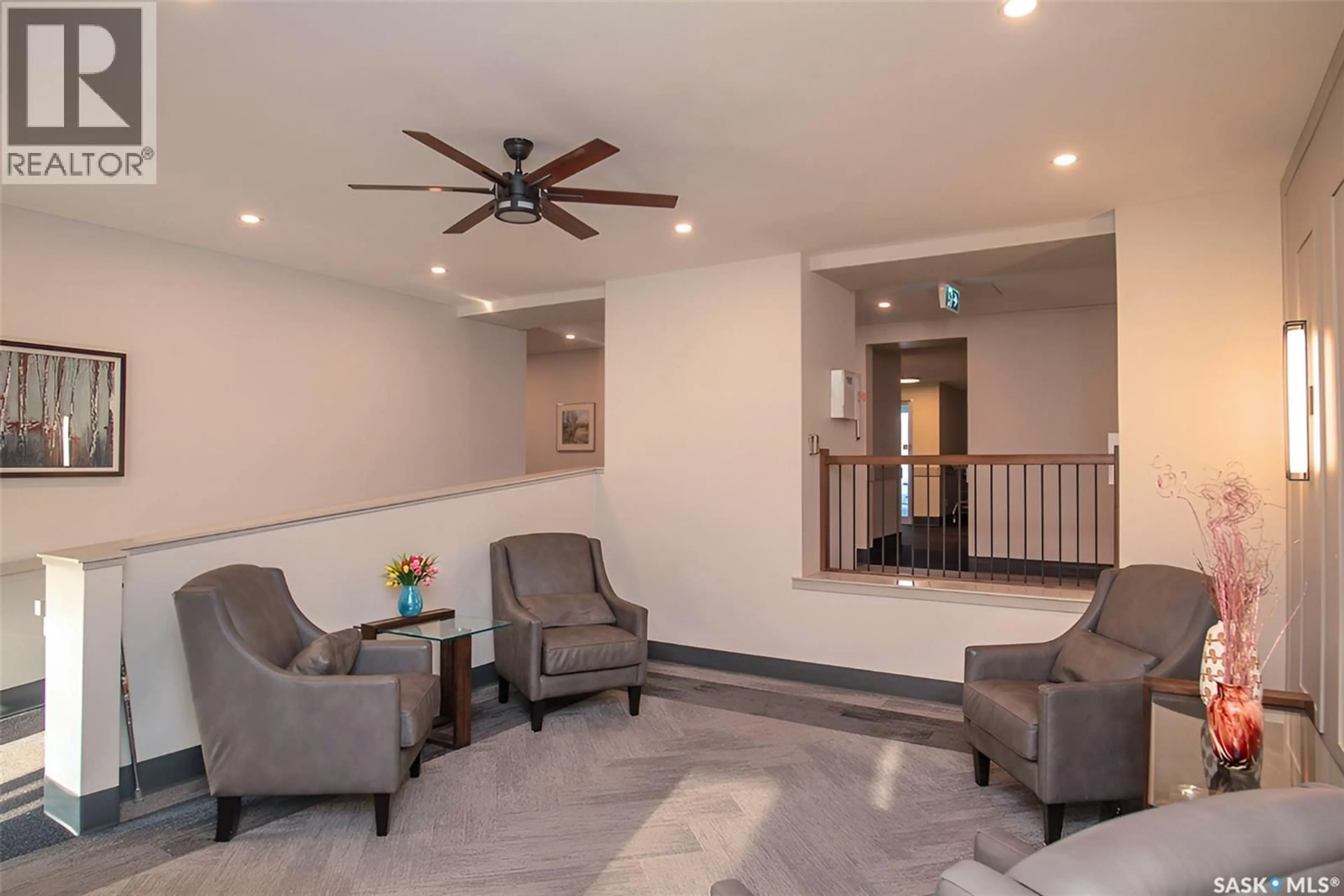 Lobby for 203 - 4615 RAE STREET, Regina Saskatchewan S4S3B2