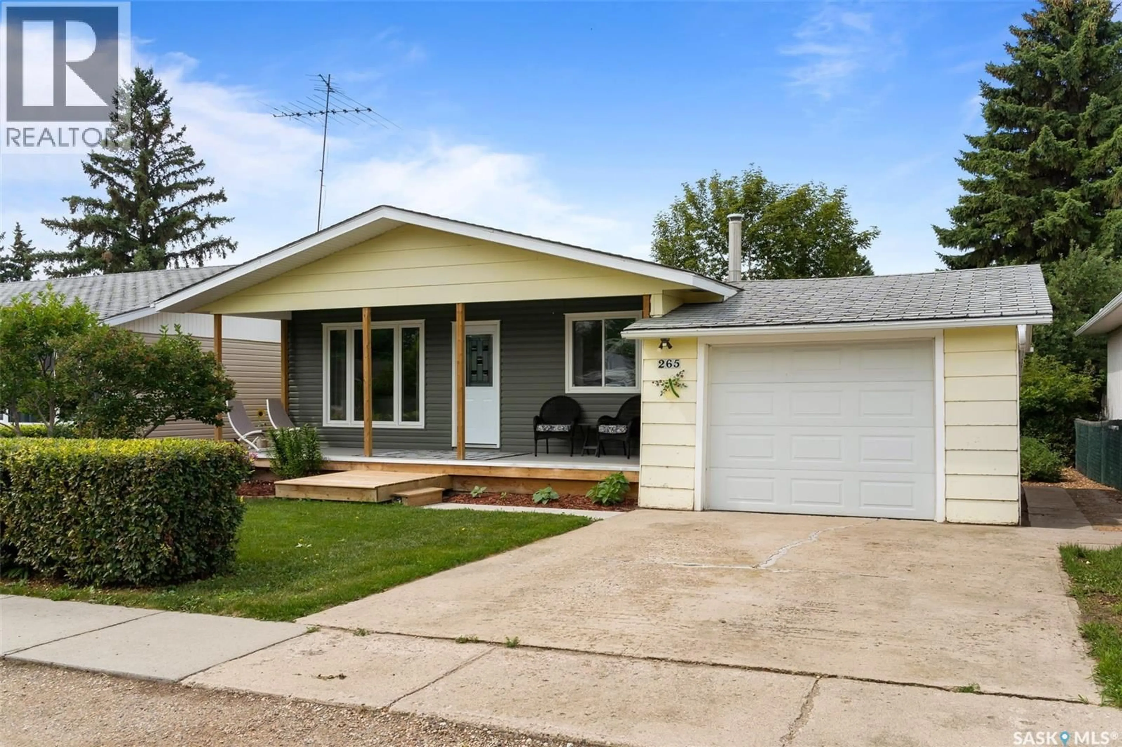 Home with vinyl exterior material, street for 265 BROWNING STREET, Southey Saskatchewan S0G4P0