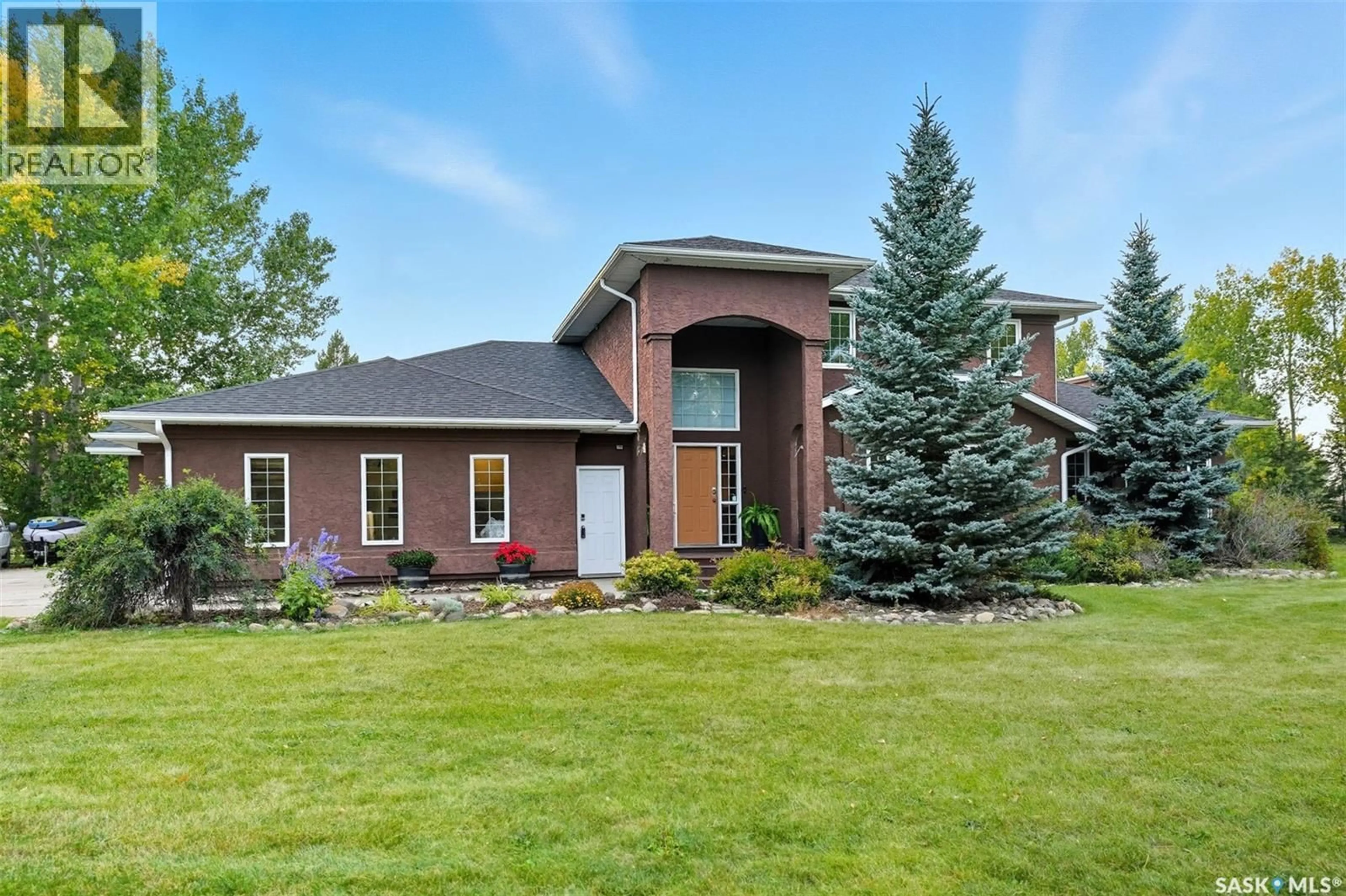 Home with brick exterior material, unknown for Corman Park Rm No. 344 Saskatchewan S7K3J6