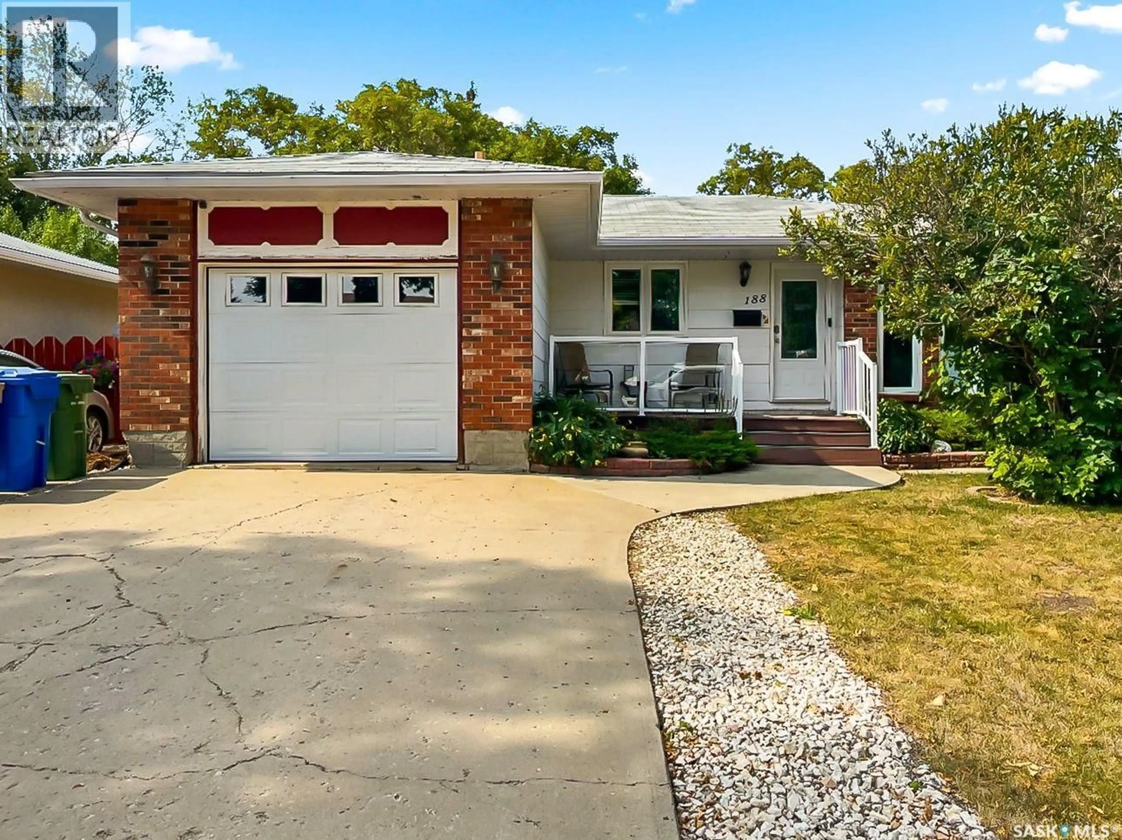 Home with vinyl exterior material, street for 188 CATHERWOOD CRESCENT, Regina Saskatchewan S4R7K5