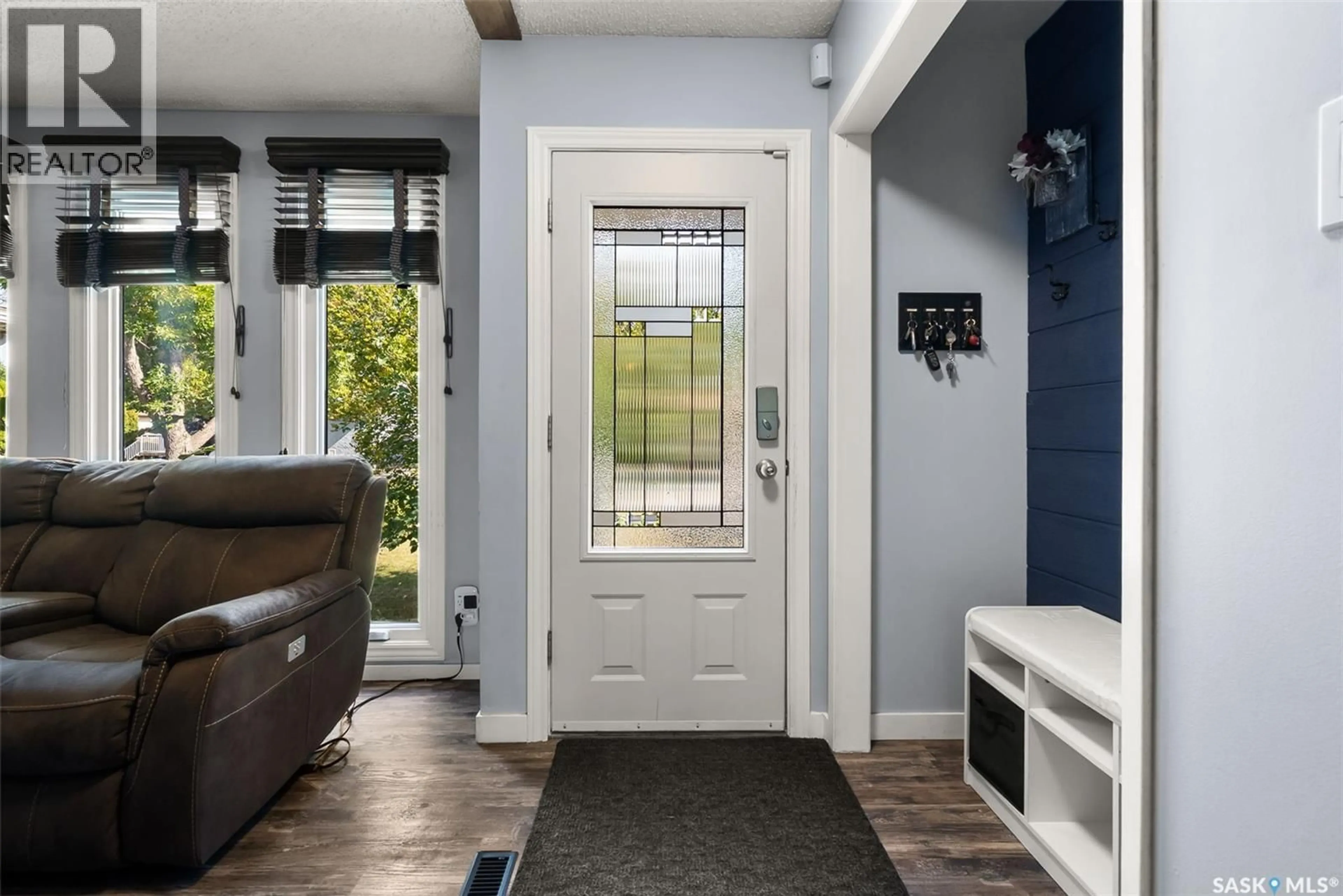 Indoor entryway for 188 CATHERWOOD CRESCENT, Regina Saskatchewan S4R7K5