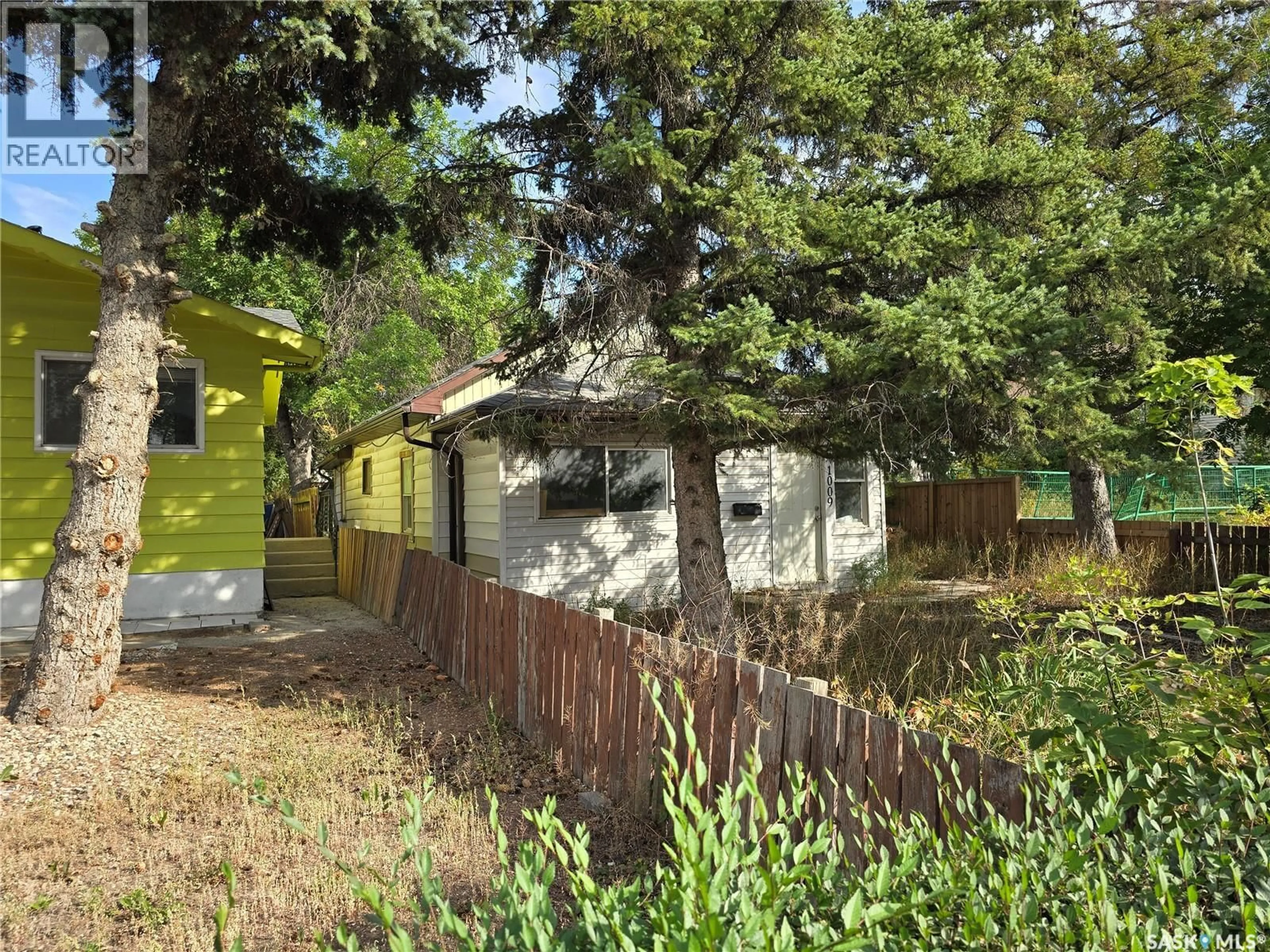 Shed for 1009 WASCANA STREET, Regina Saskatchewan S4T4H8
