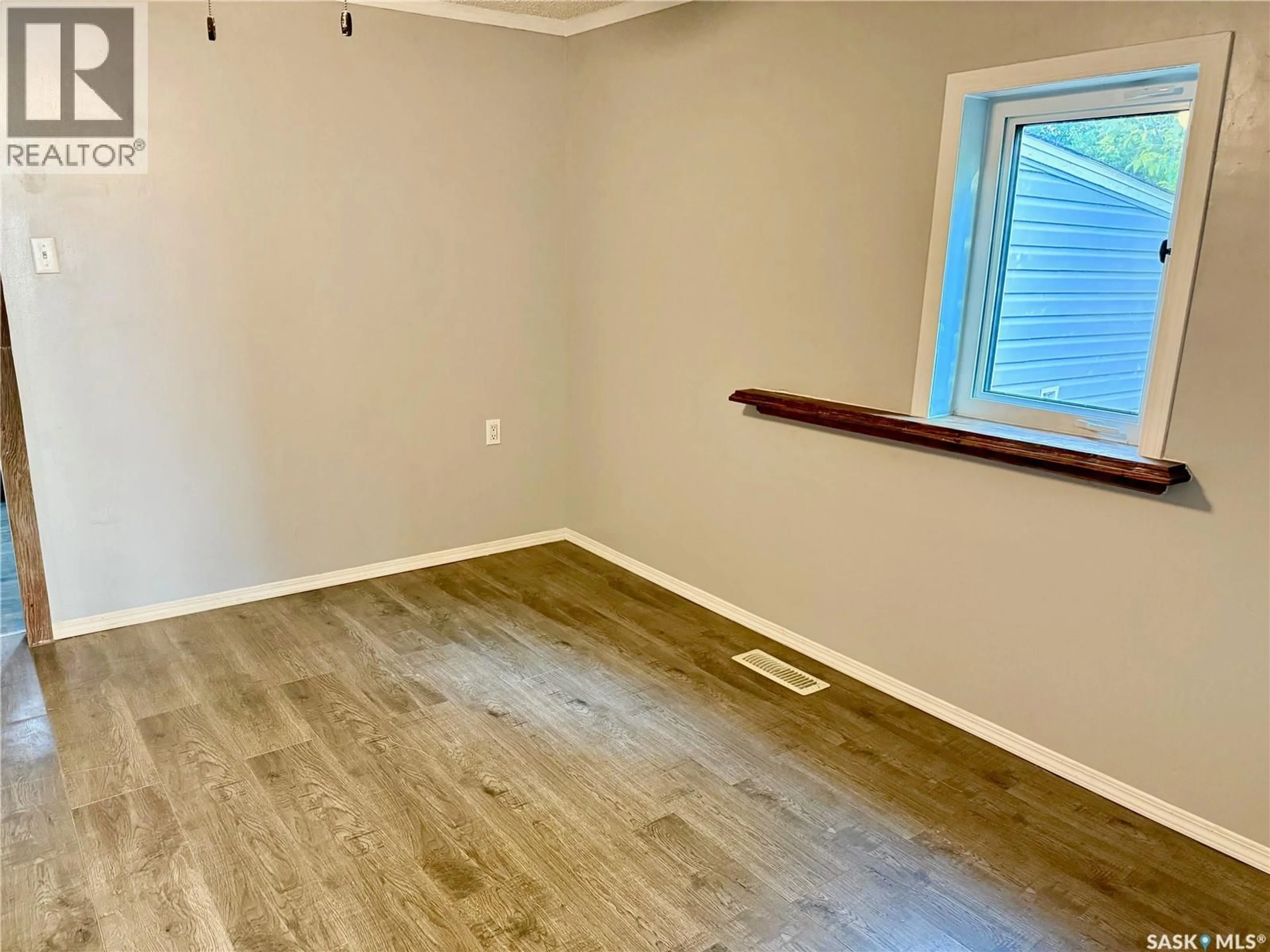 A pic of a room for 536 6TH STREET, Humboldt Saskatchewan S0K2A0