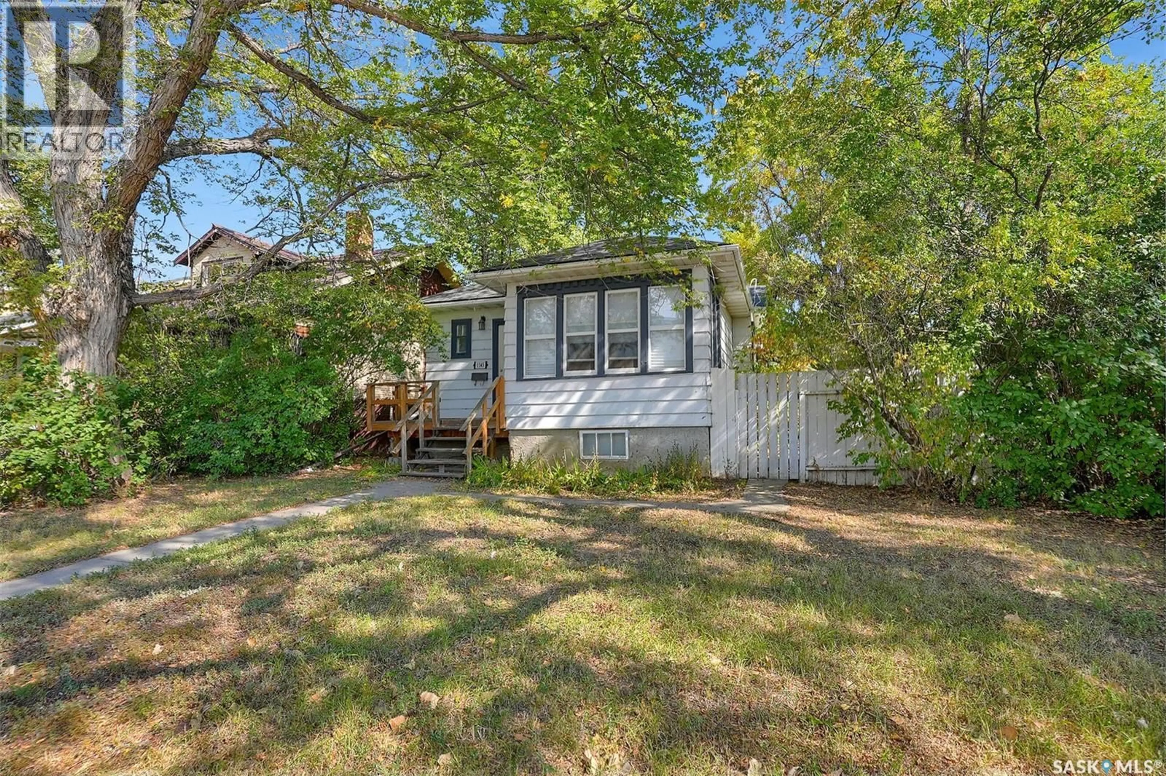 Home with vinyl exterior material, street for 1343 ELPHINSTONE STREET, Regina Saskatchewan S4T3M5