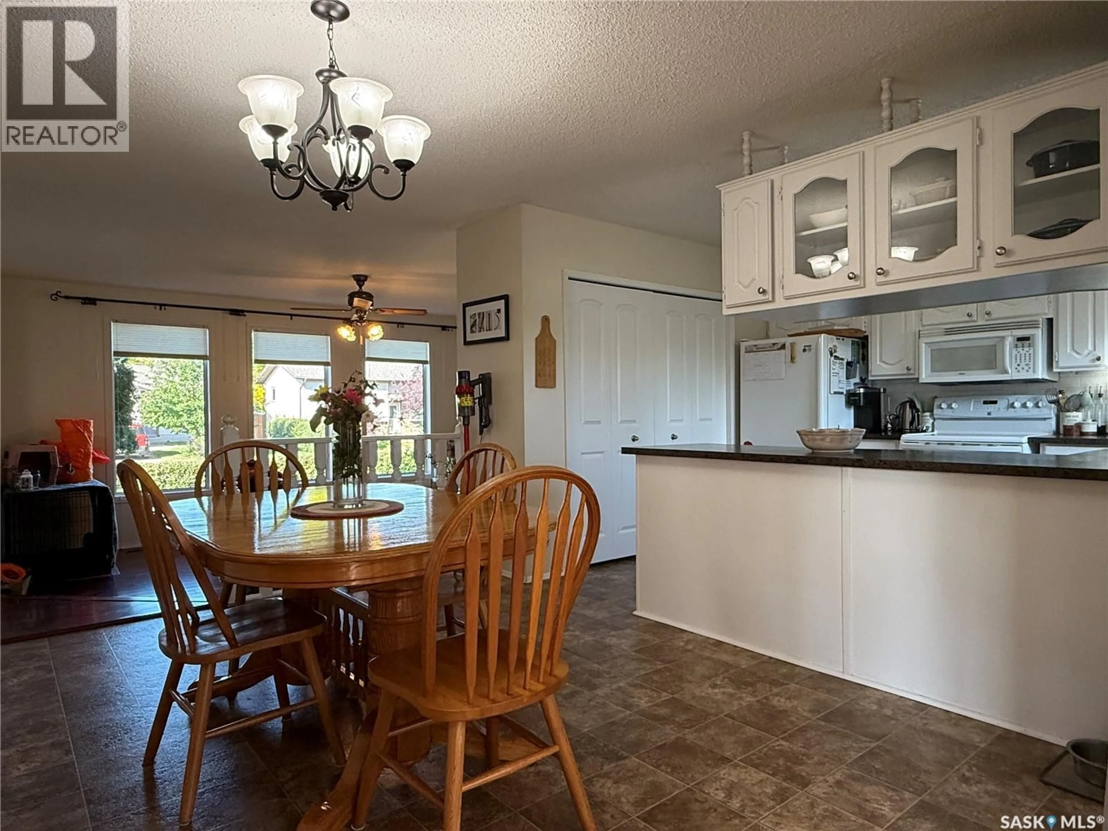 Open concept kitchen, unknown for 5 QUEBEC DRIVE, Melville Saskatchewan S0A2P0