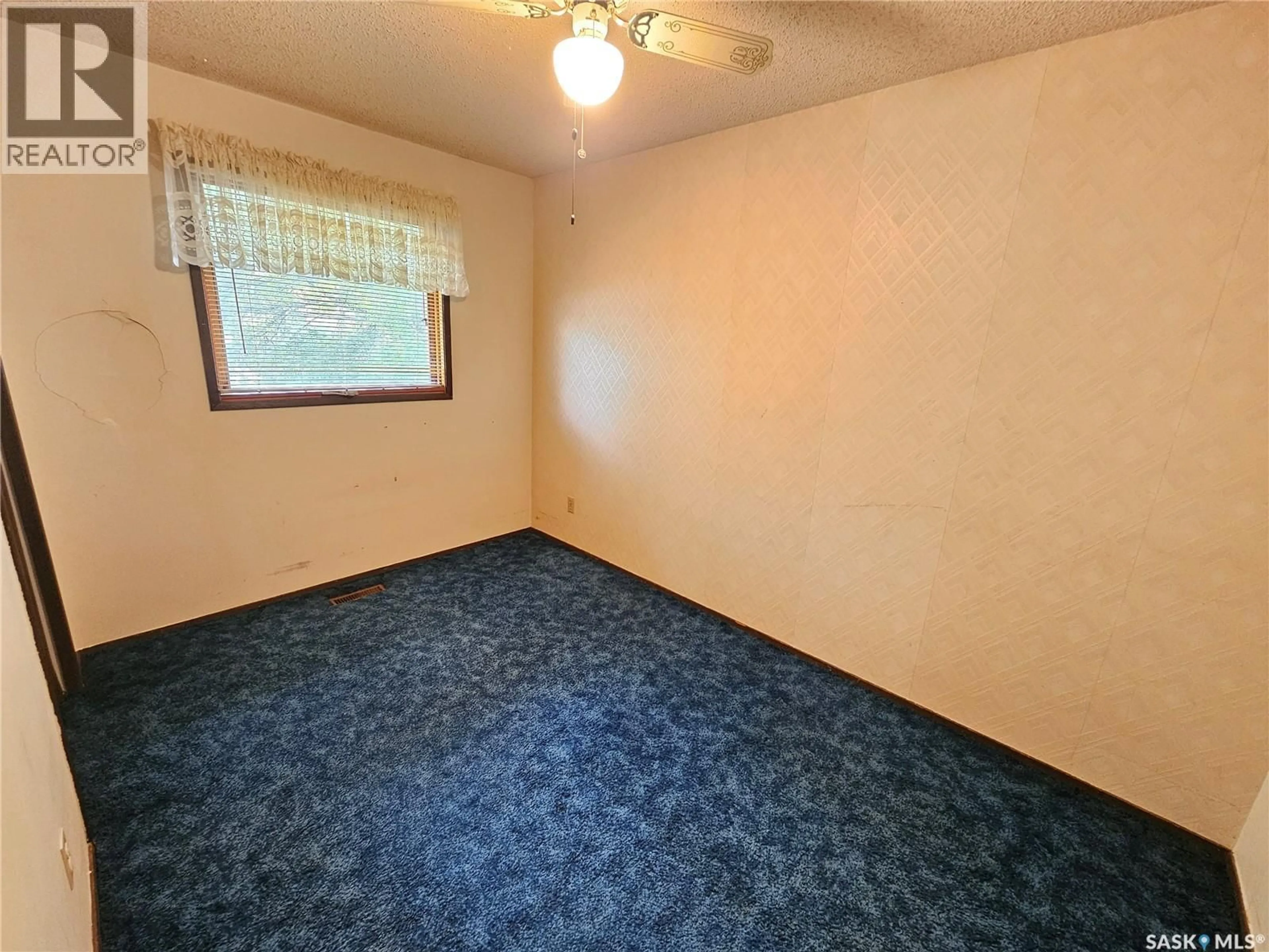 A pic of a room for 1031 7TH AVENUE, Moose Jaw Saskatchewan S6H1N9