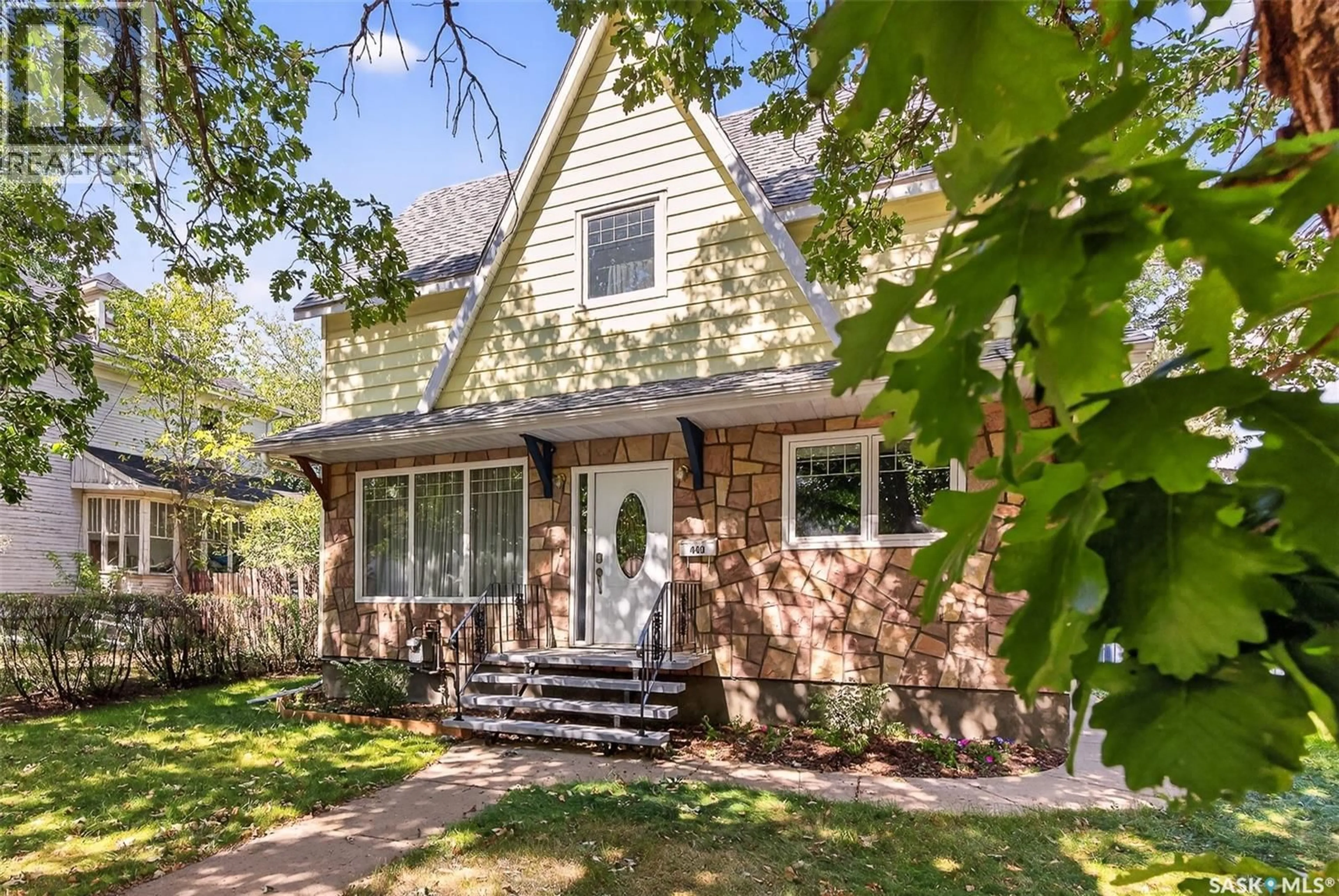 Home with brick exterior material, street for 440 HOCHELAGA STREET, Moose Jaw Saskatchewan S6H2G9
