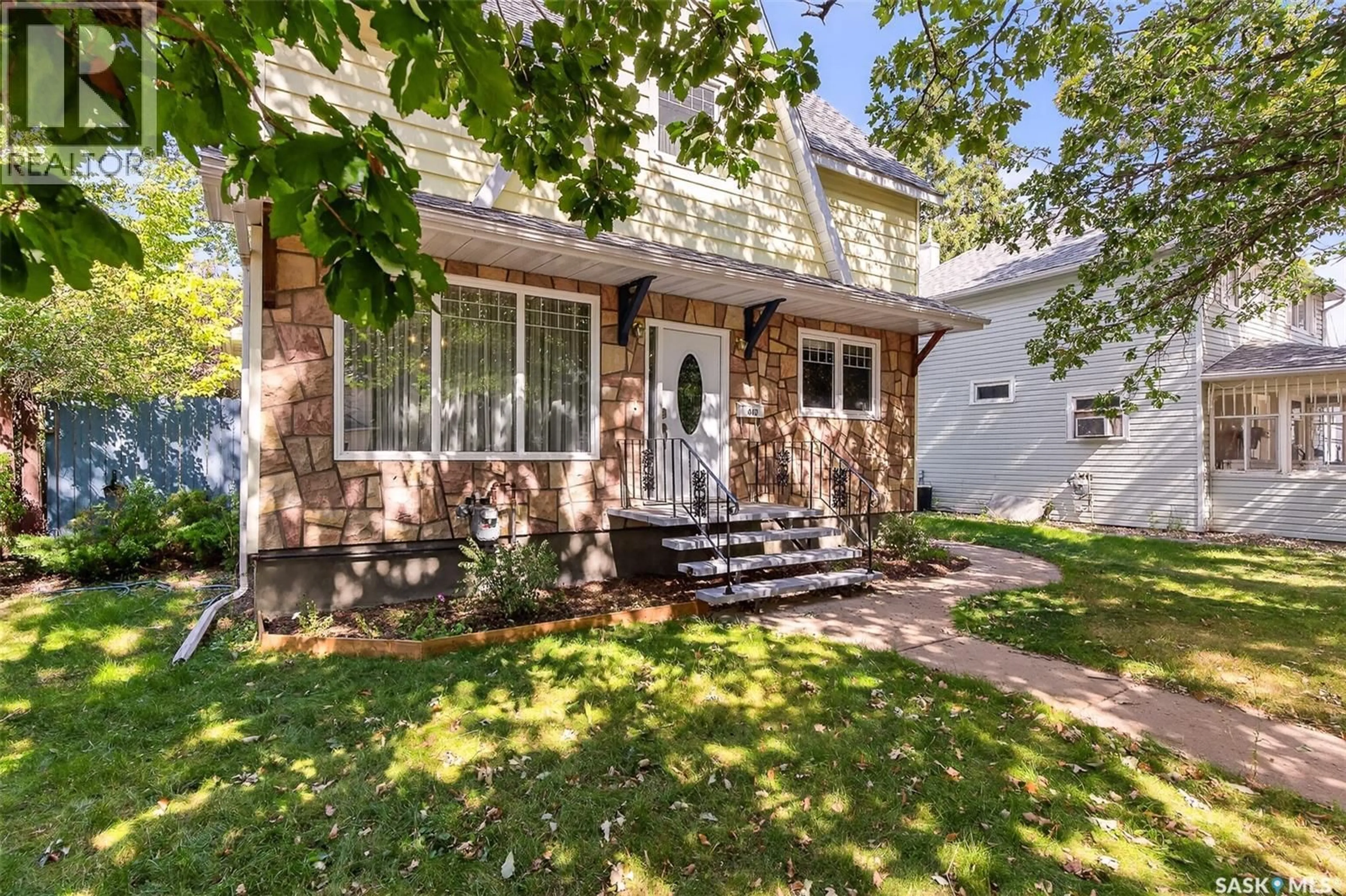 Home with brick exterior material, street for 440 HOCHELAGA STREET, Moose Jaw Saskatchewan S6H2G9