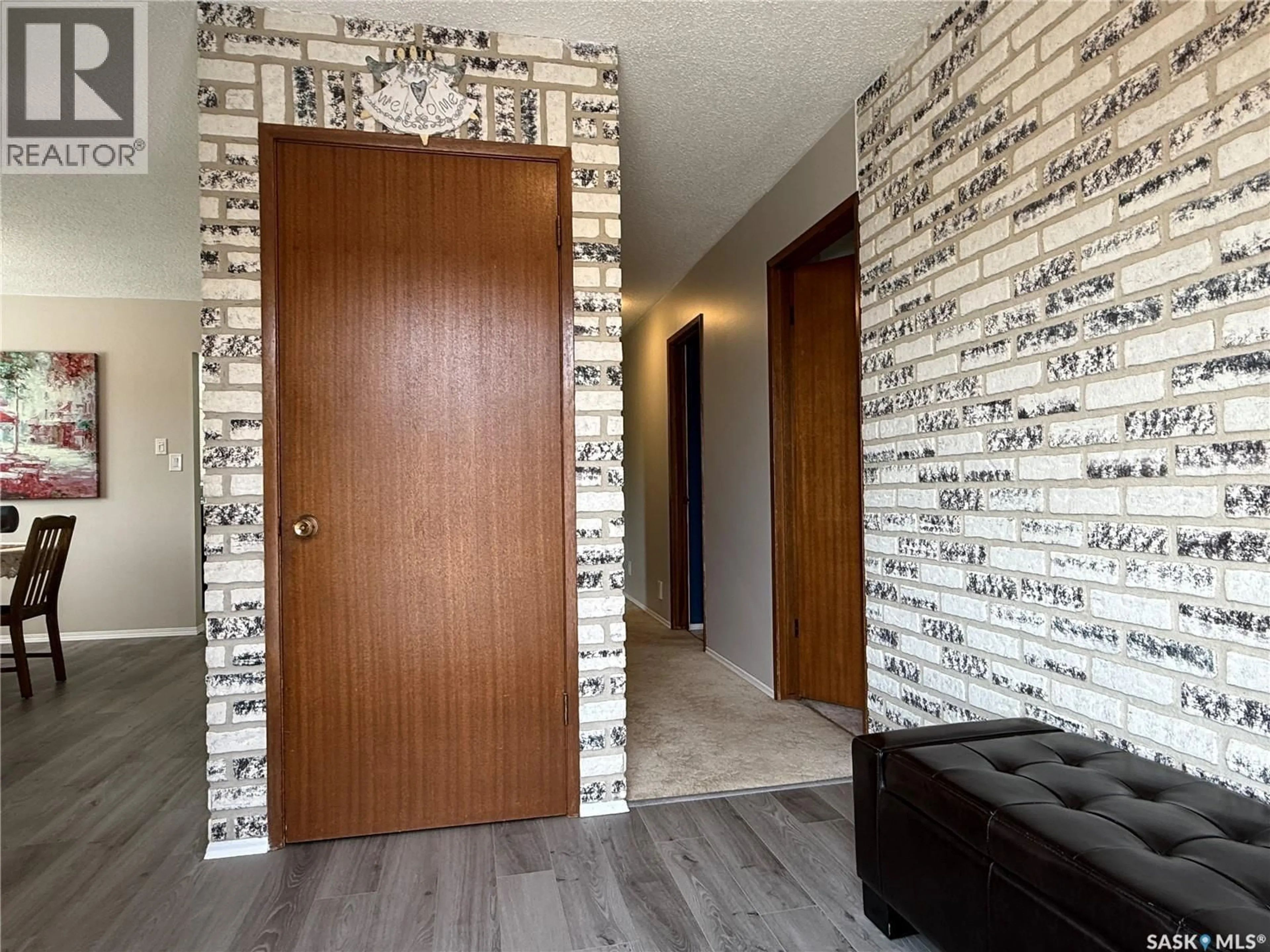Indoor entryway for 684 8TH AVENUE, Melville Saskatchewan S0A2P0
