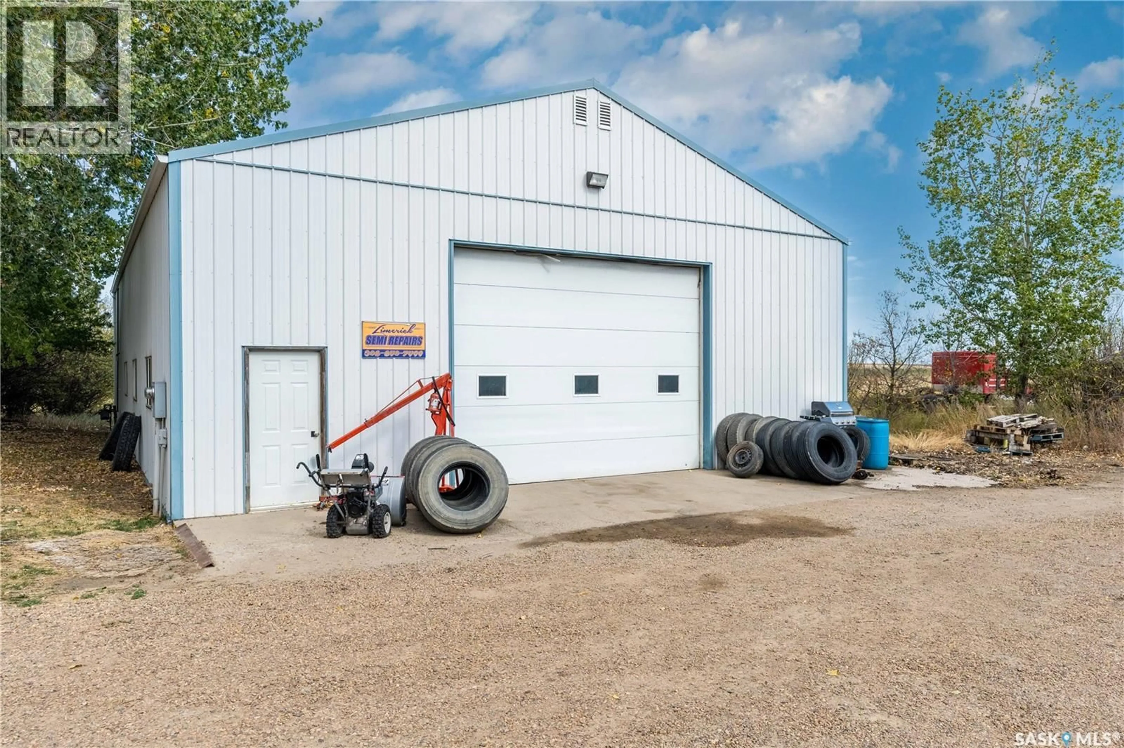 Shed for 901 CONNAUGHT AVENUE, Limerick Saskatchewan S0H2P0