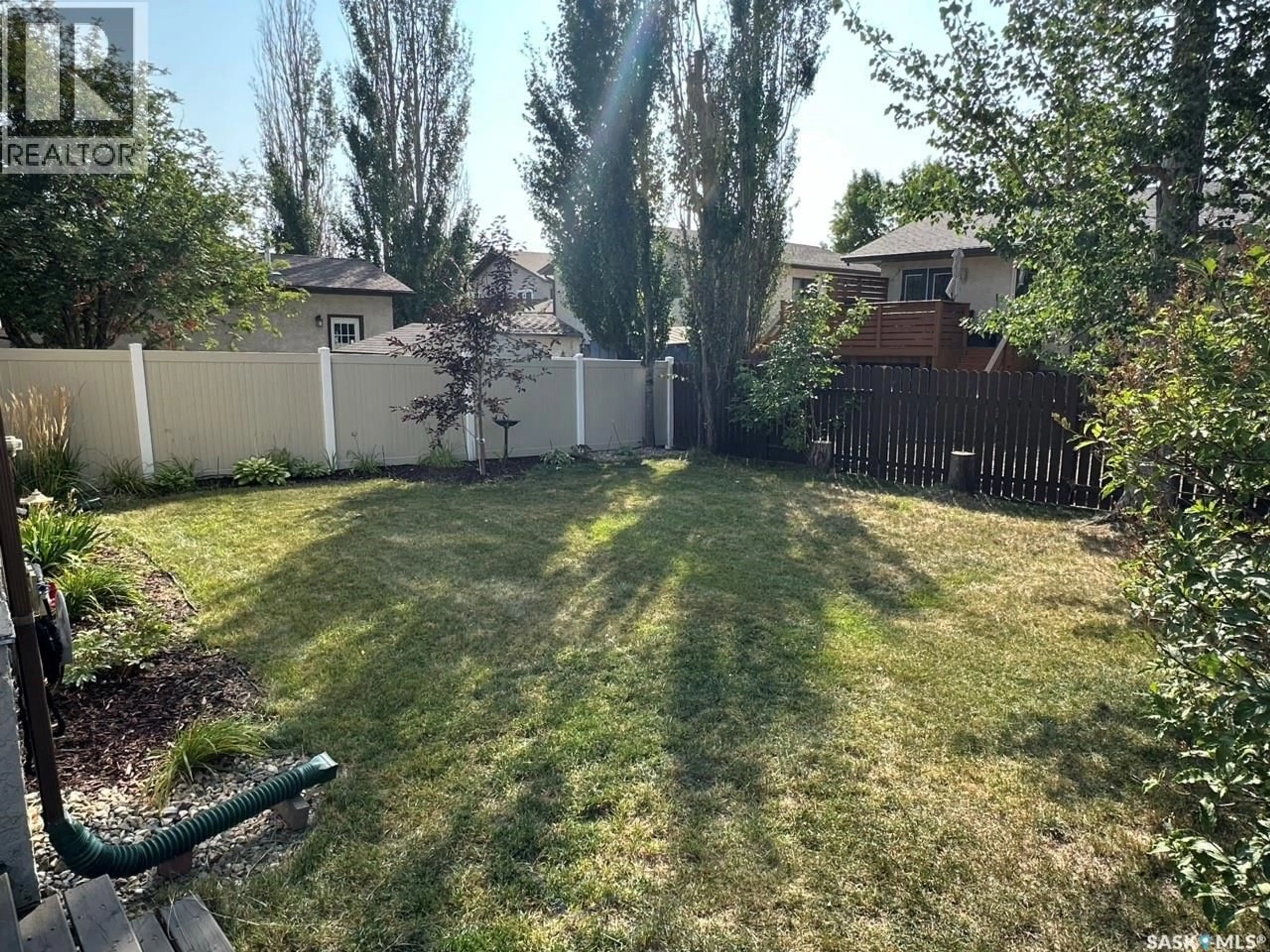 A pic from outside/outdoor area/front of a property/back of a property/a pic from drone, unknown for 7203 WHELAN DRIVE, Regina Saskatchewan S4X3W8