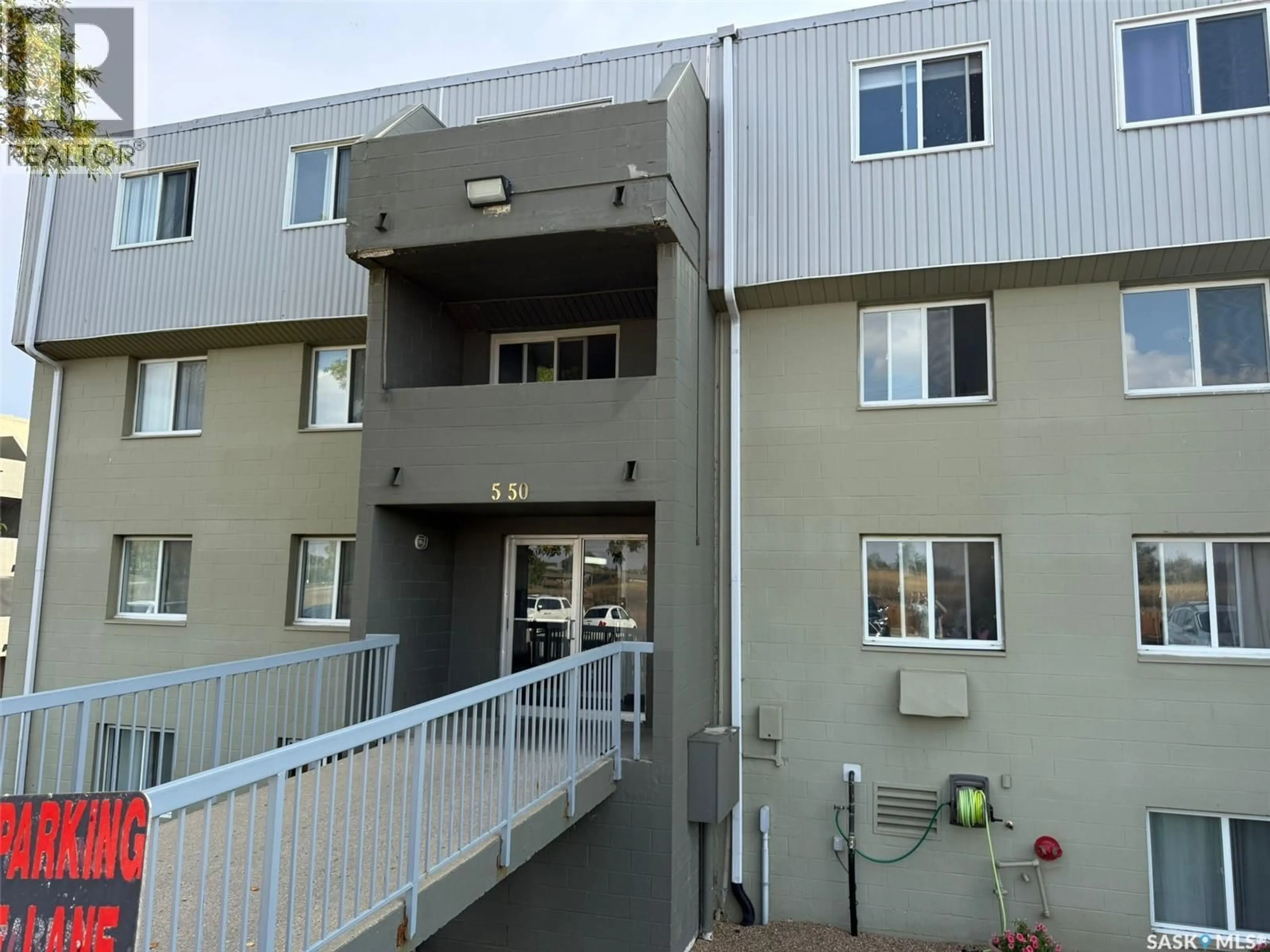 Unknown for W - 404 550 LAURIER STREET, Moose Jaw Saskatchewan S6H6X6