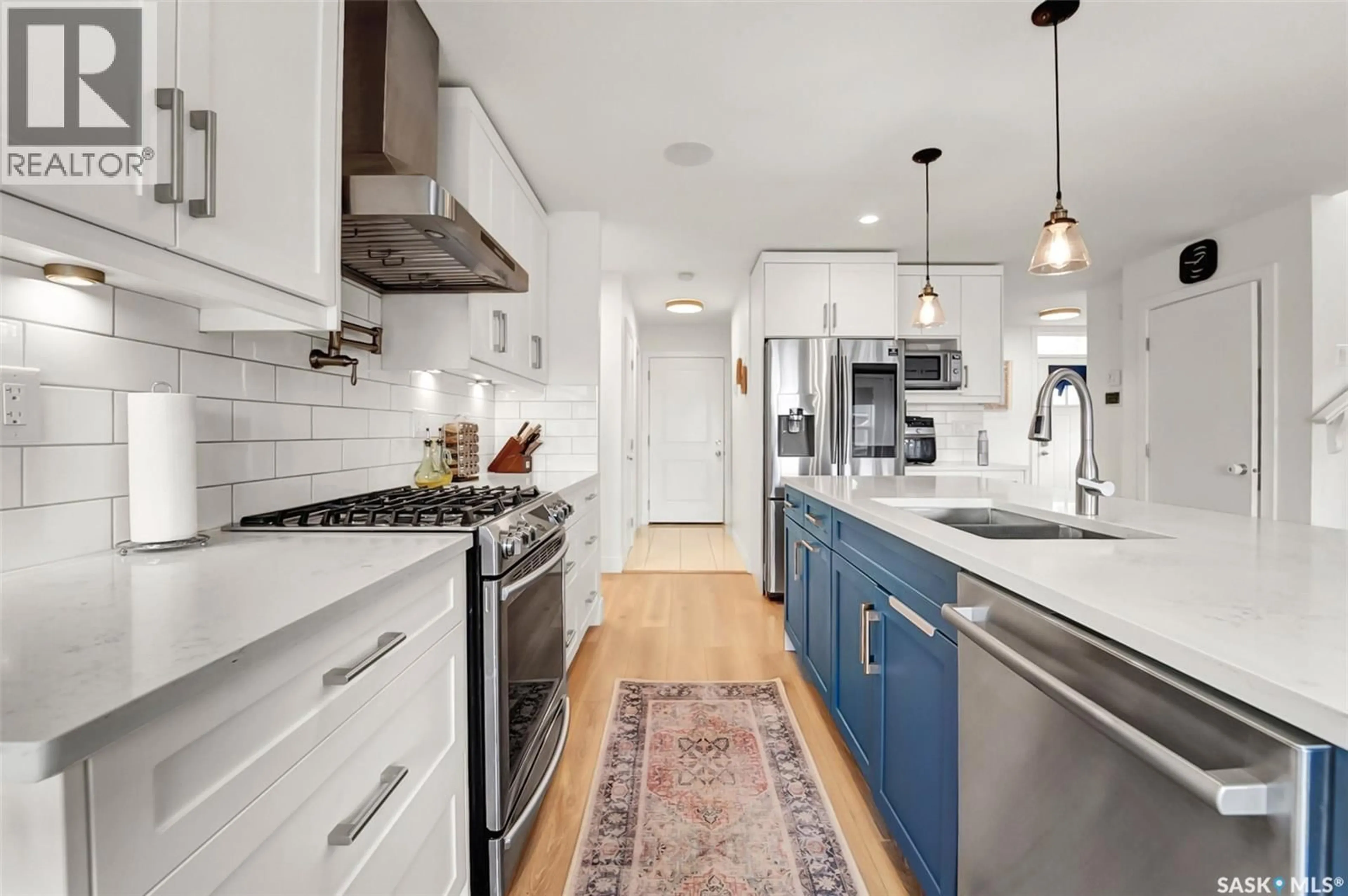 Open concept kitchen, ceramic/tile floor for 103 STROMBERG CRESCENT, Saskatoon Saskatchewan S7L7C4