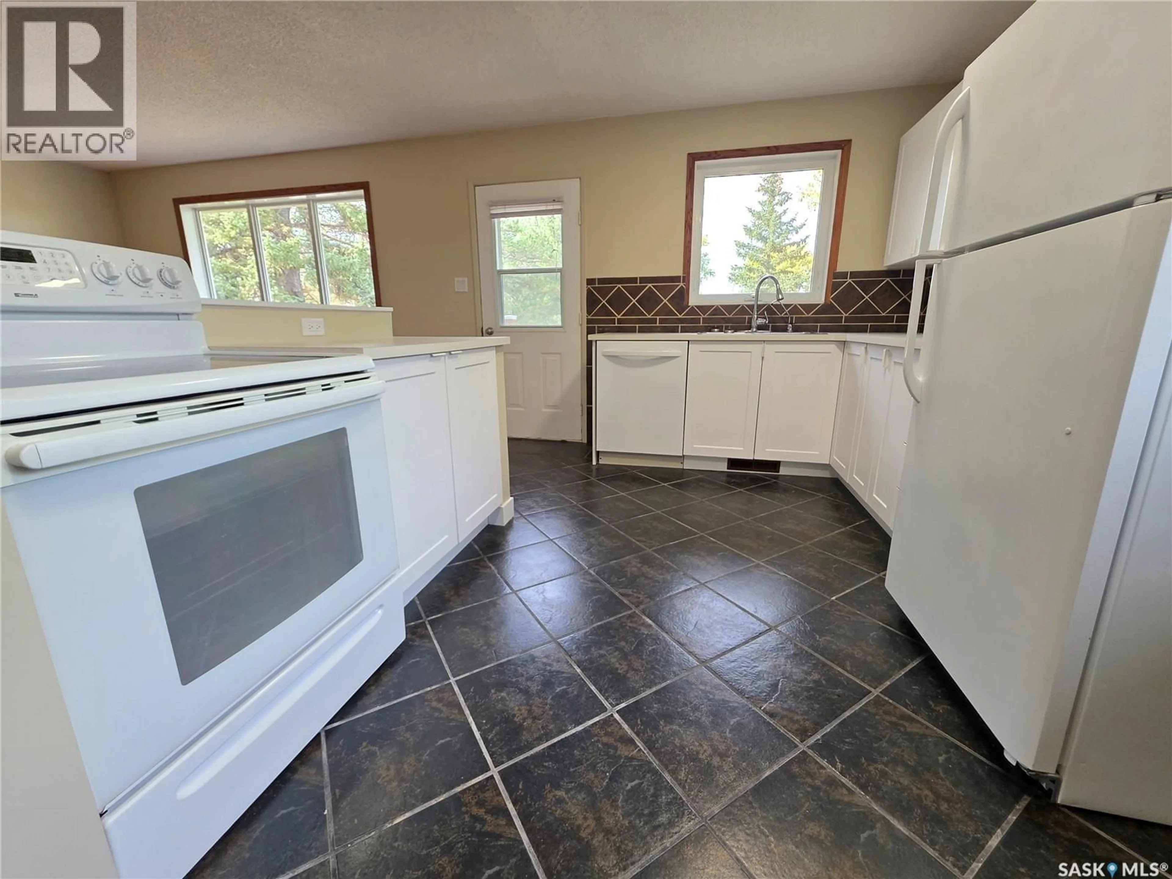 Unknown for 1200 DAHL STREET, Swift Current Saskatchewan S9H3Z3