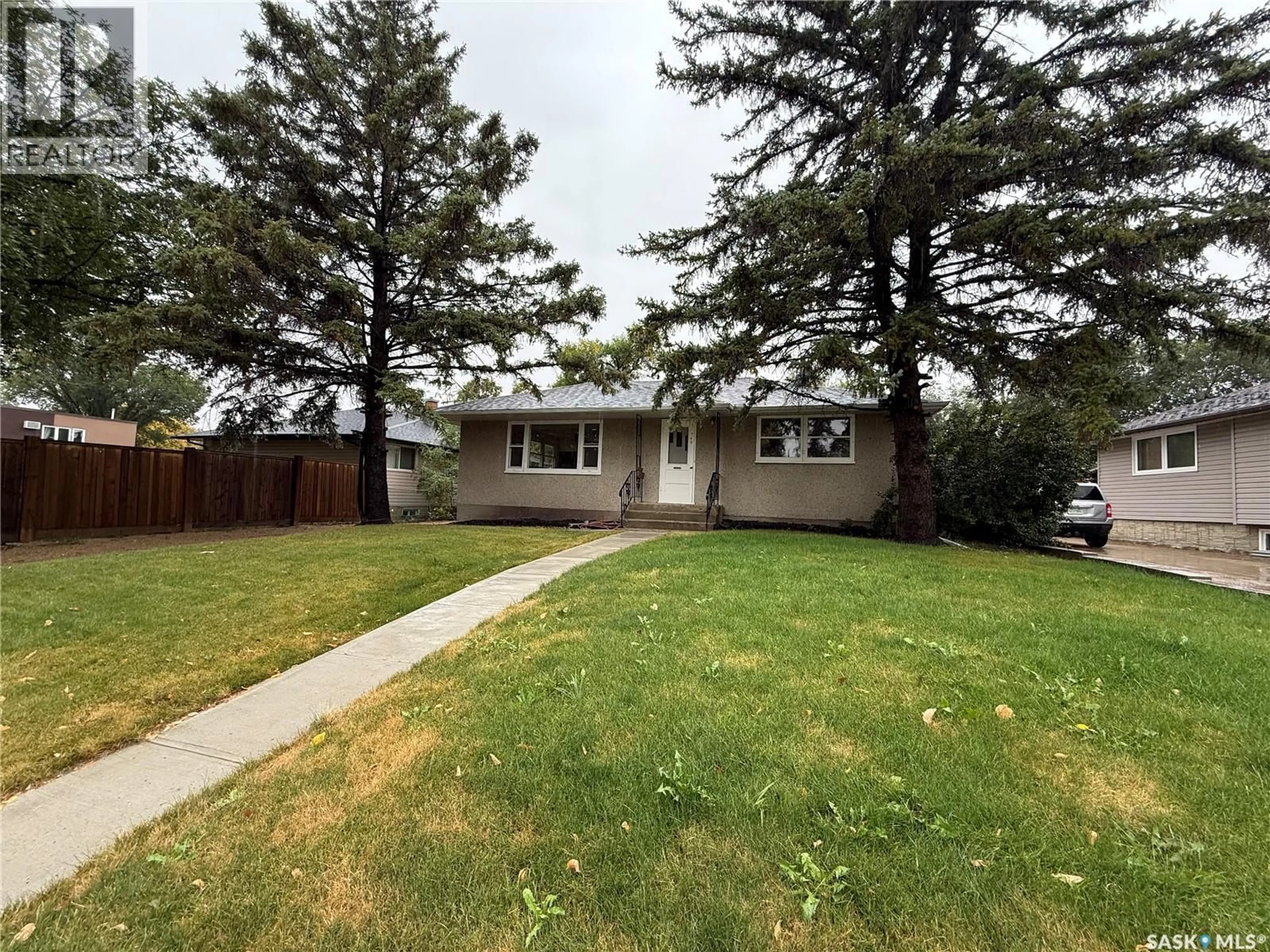 Unknown for 760 HORACE STREET, Regina Saskatchewan S4S6B4