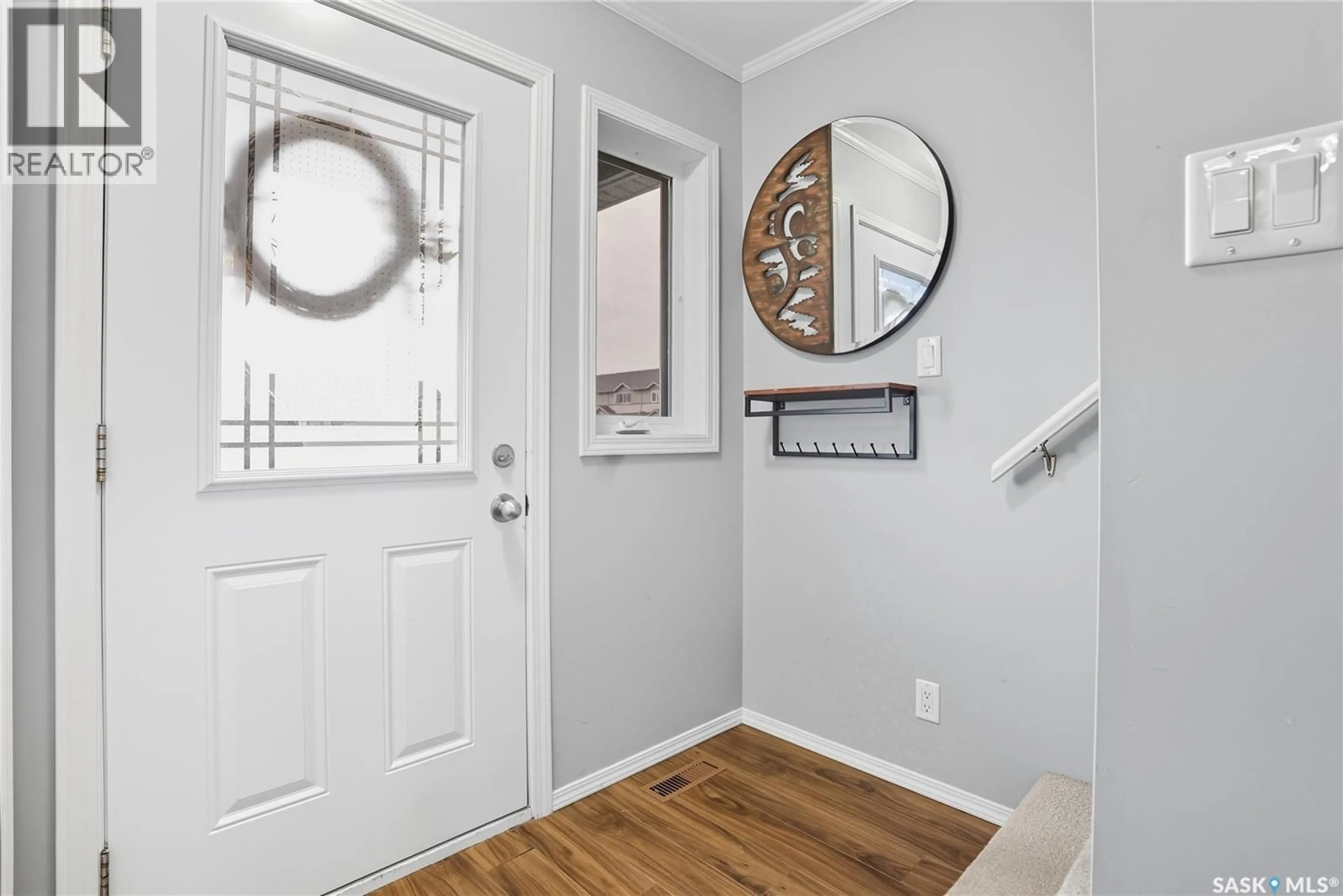 Indoor entryway for 1303 - 702 RICHARDSON ROAD, Saskatoon Saskatchewan S7R0L1