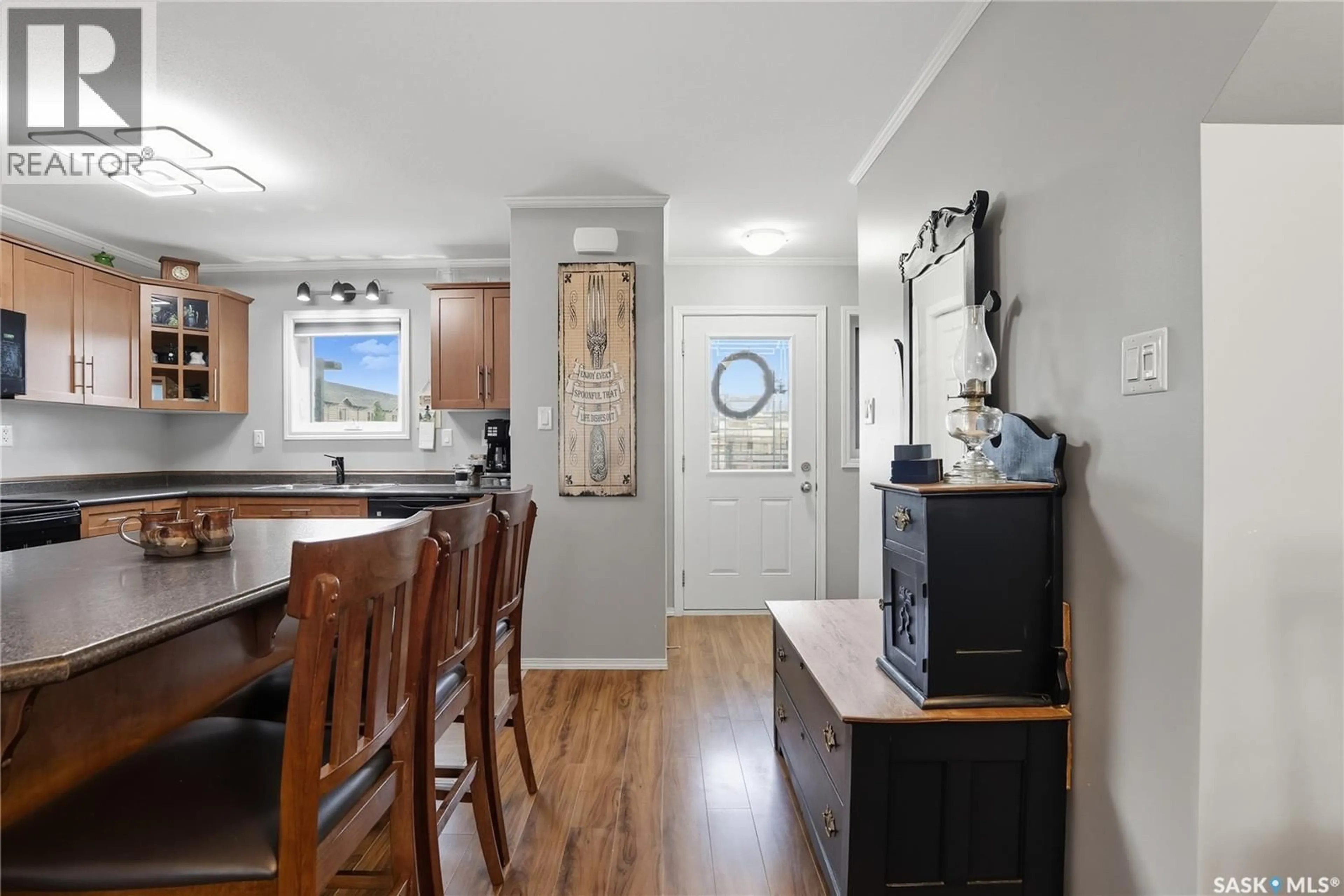 Open concept kitchen, unknown for 1303 - 702 RICHARDSON ROAD, Saskatoon Saskatchewan S7R0L1