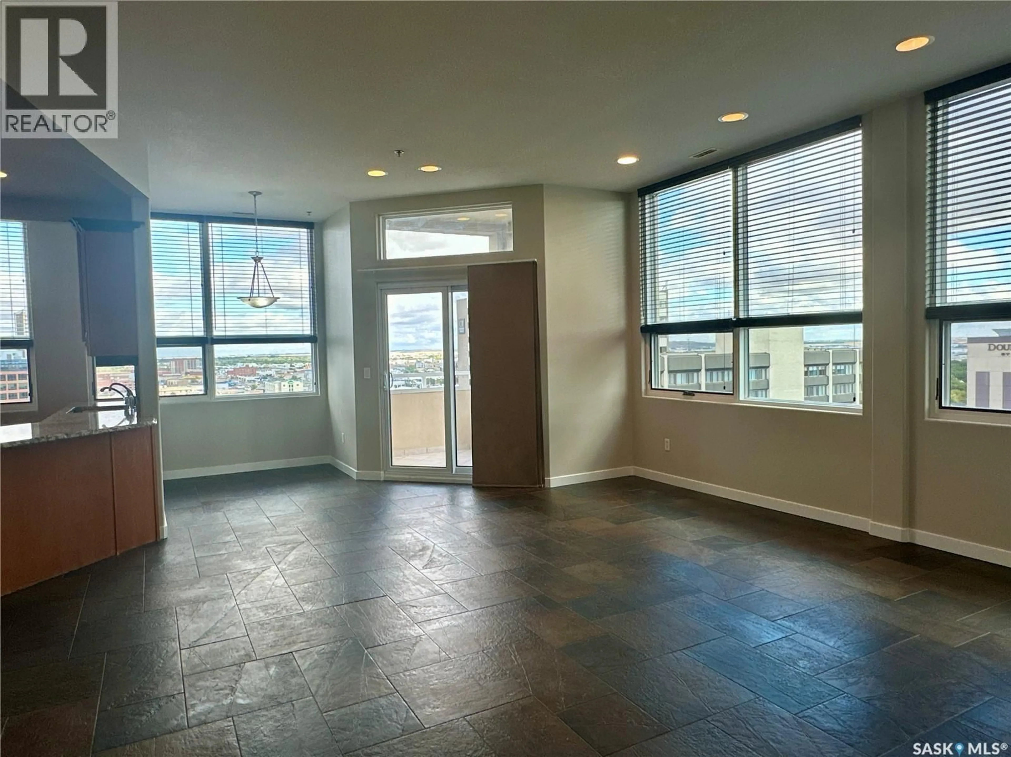 A pic of a room for 1203 1901 VICTORIA AVENUE, Regina Saskatchewan S4P3R4
