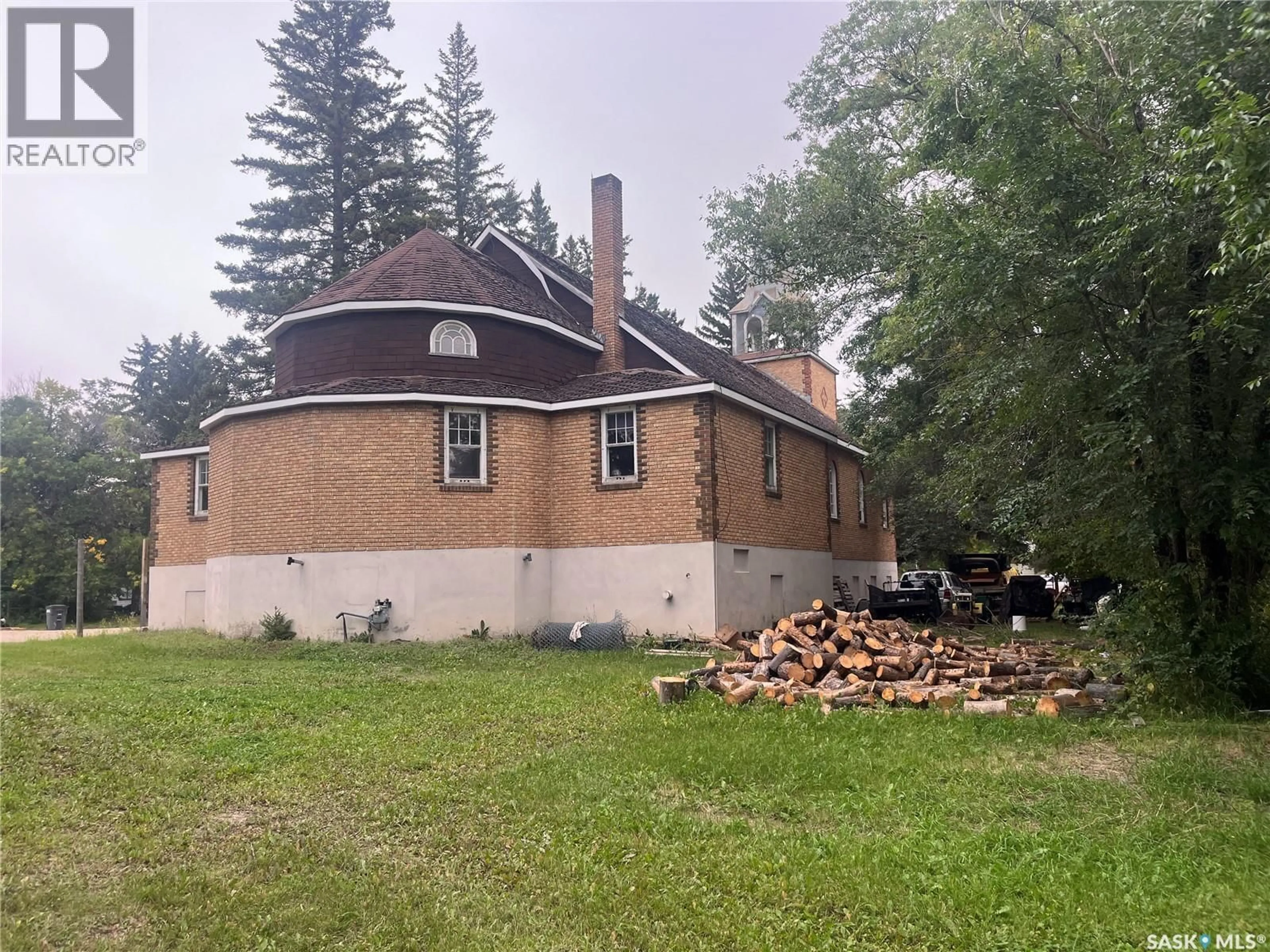 Unknown for 121 QUEEN STREET, Quinton Saskatchewan S0A3G0