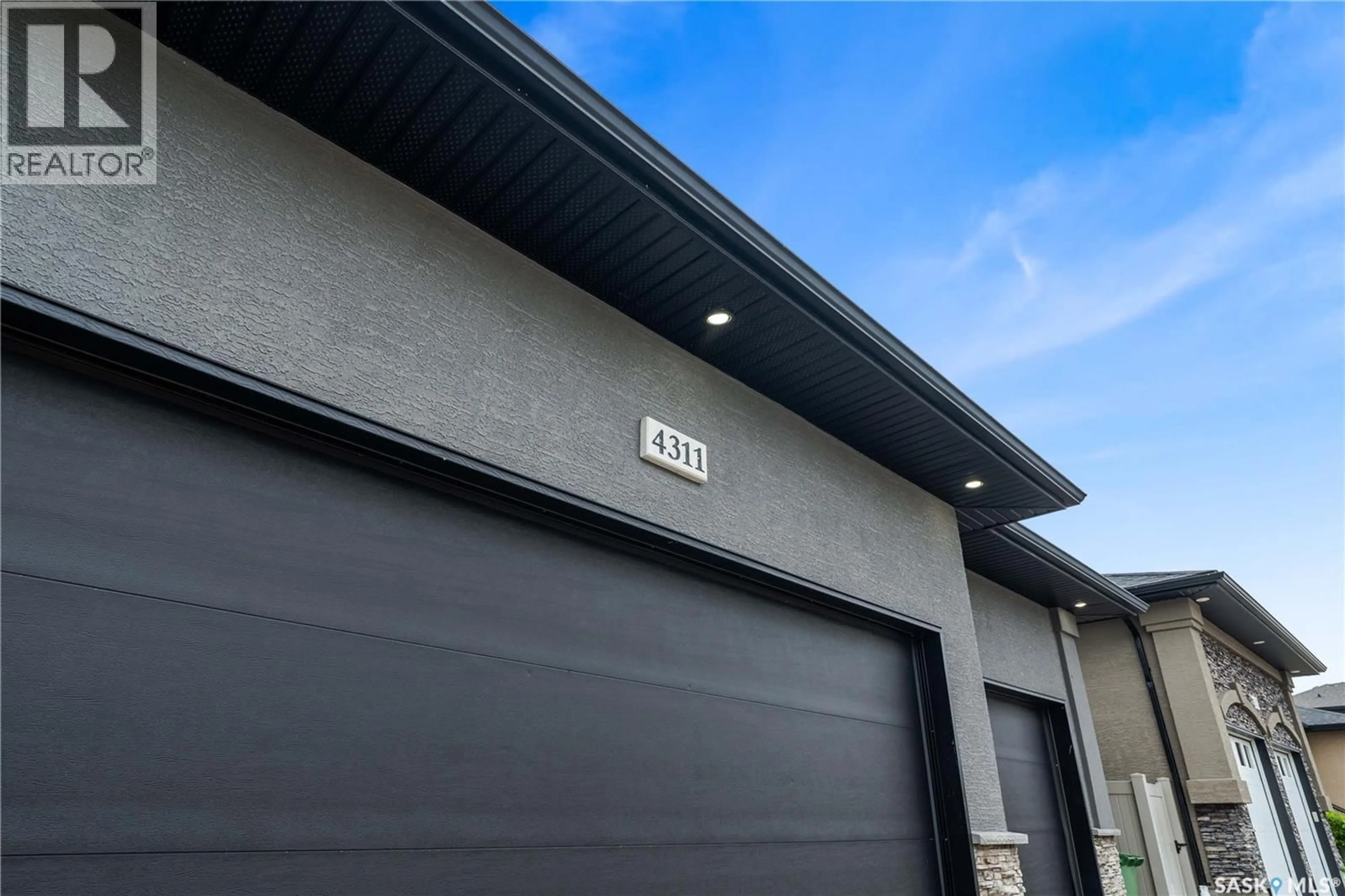 Indoor garage for 4311 SANDPIPER CRESCENT, Regina Saskatchewan S4V1N3