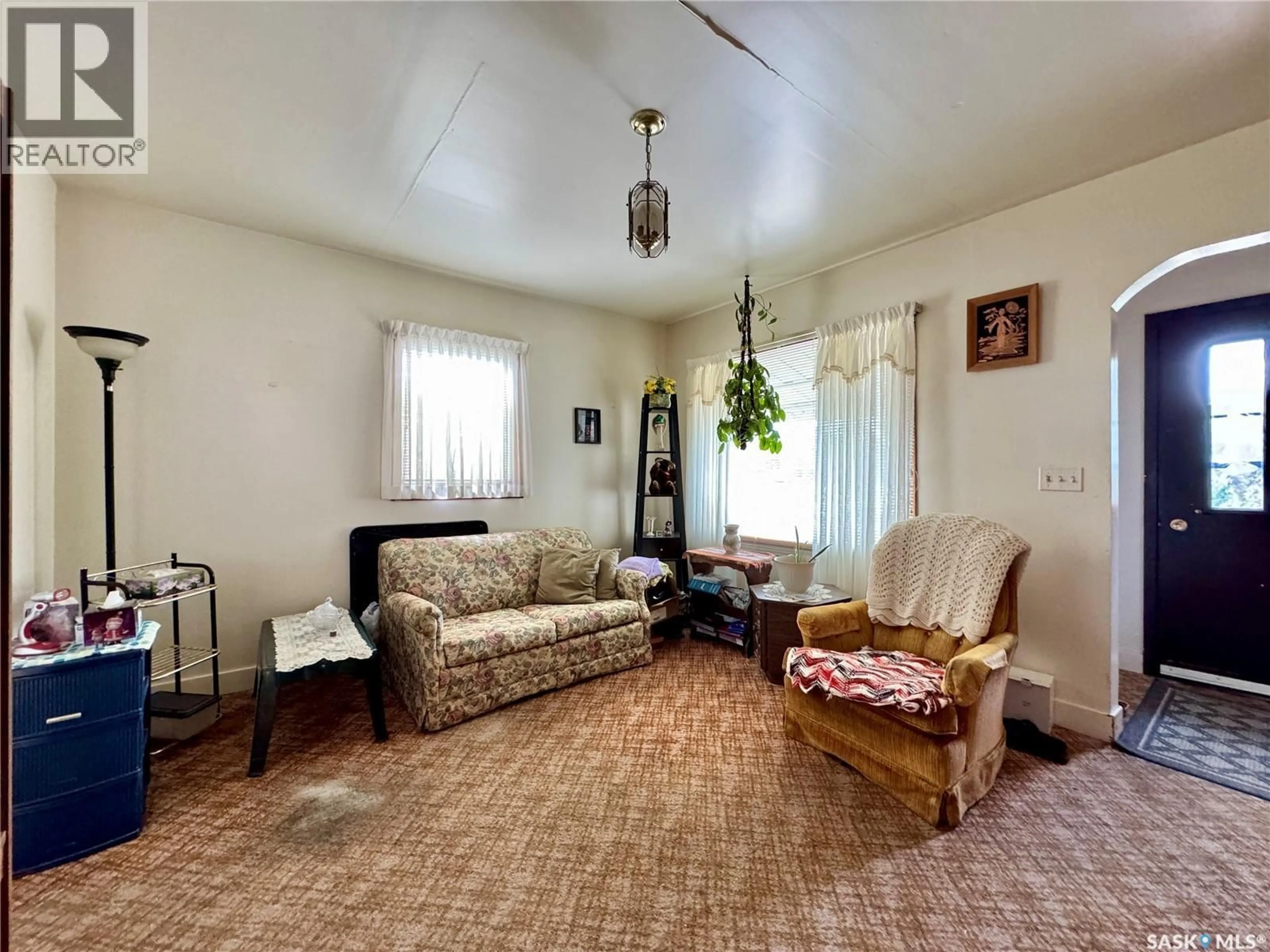 A pic of a room for 85 ONTARIO AVENUE, Yorkton Saskatchewan S3N1Z8