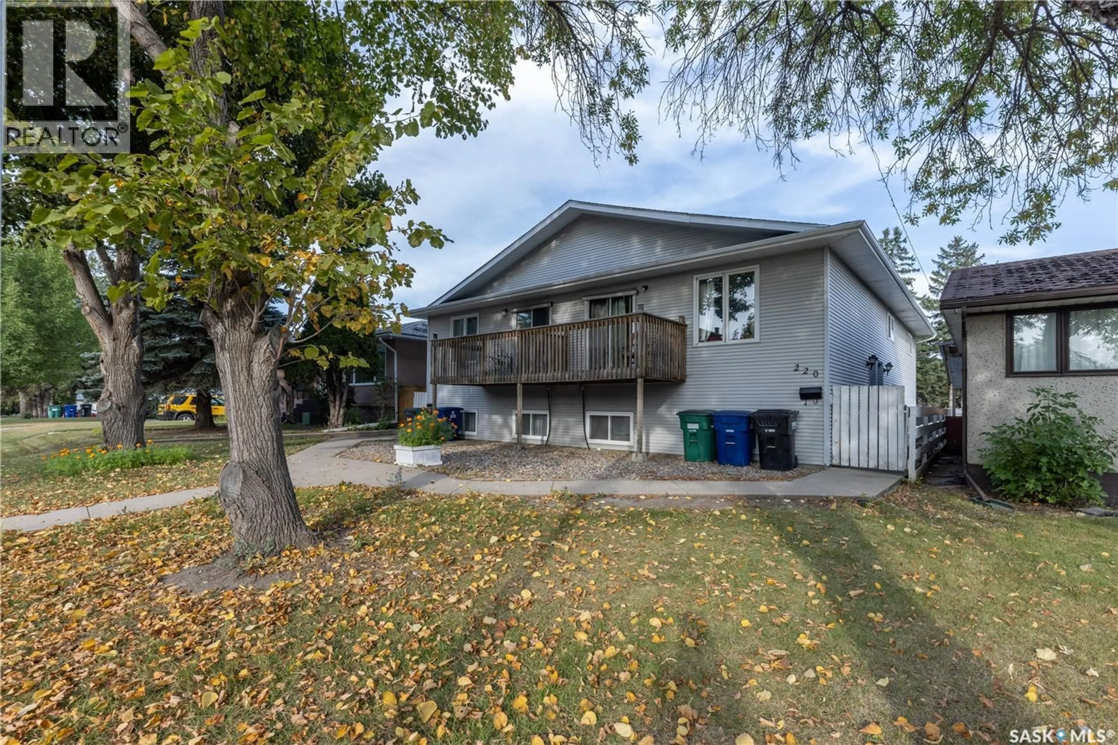 Unknown for 220-222 V AVENUE, Saskatoon Saskatchewan S7L3E6