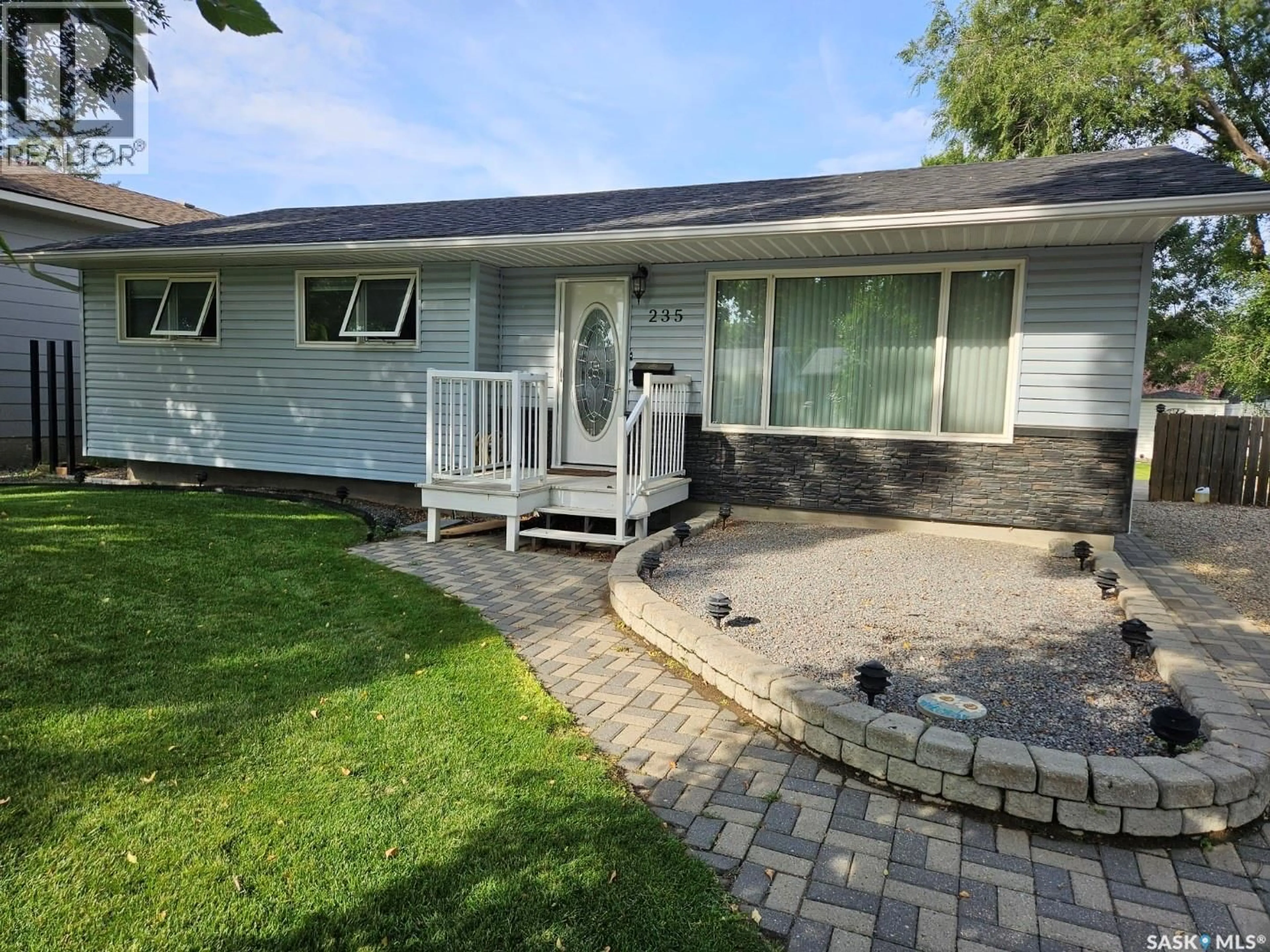 Unknown for 235 17TH STREET, Weyburn Saskatchewan S4H2P1