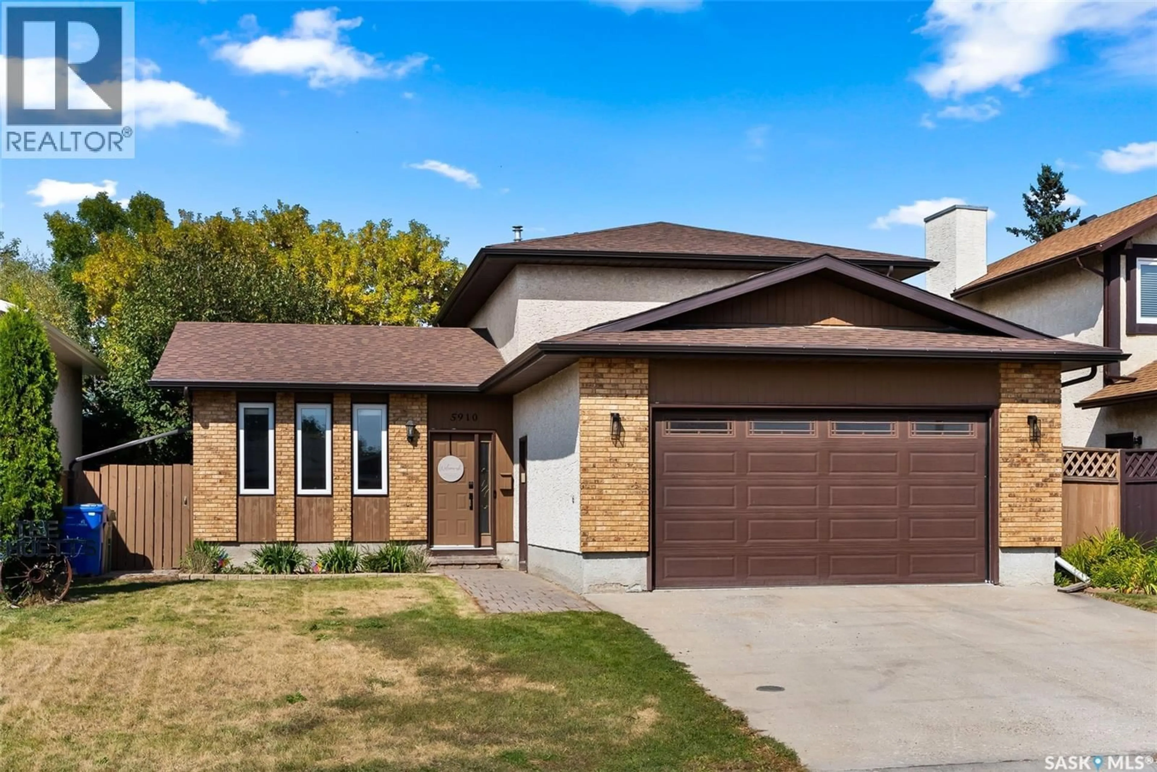 Home with brick exterior material, street for 5910 STEELE CRESCENT, Regina Saskatchewan S4X4A9