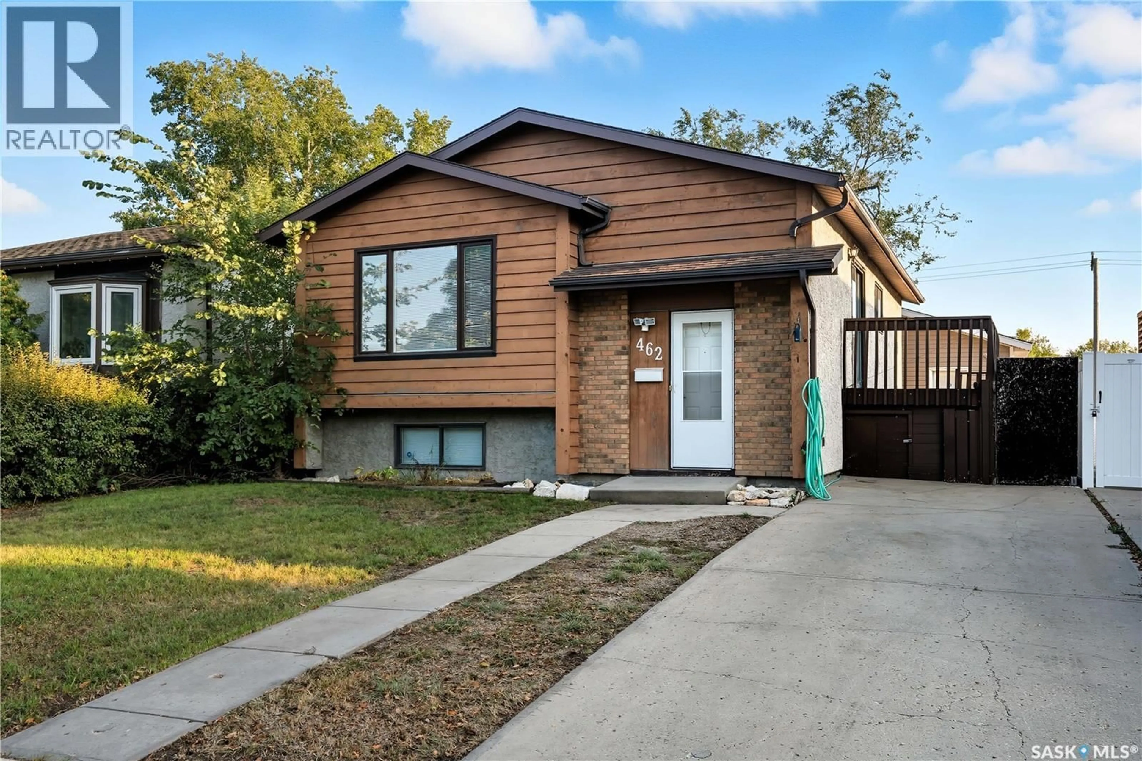 Home with brick exterior material, street for 462 FULTON DRIVE, Regina Saskatchewan S4X2Y7
