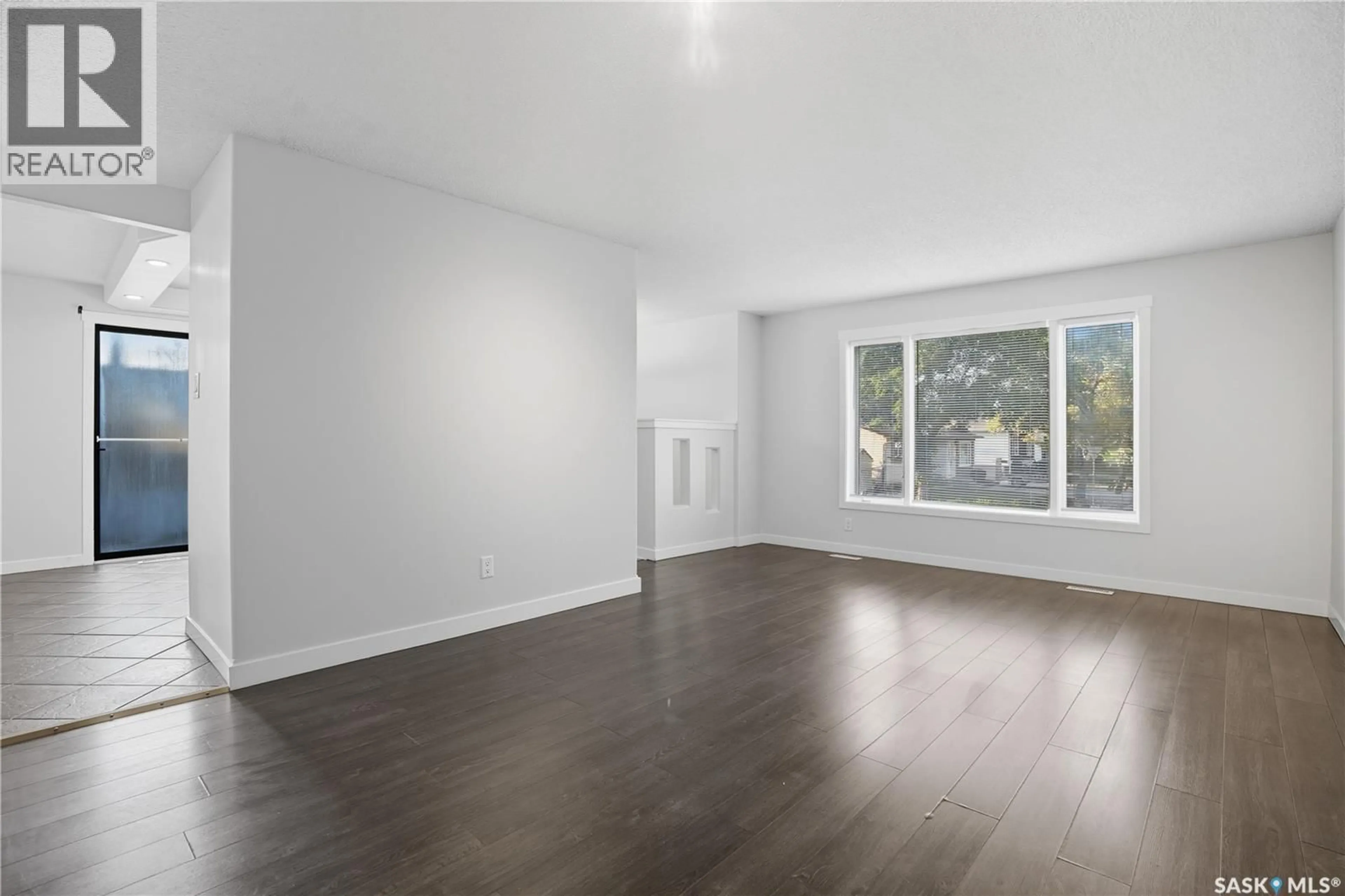 A pic of a room for 462 FULTON DRIVE, Regina Saskatchewan S4X2Y7