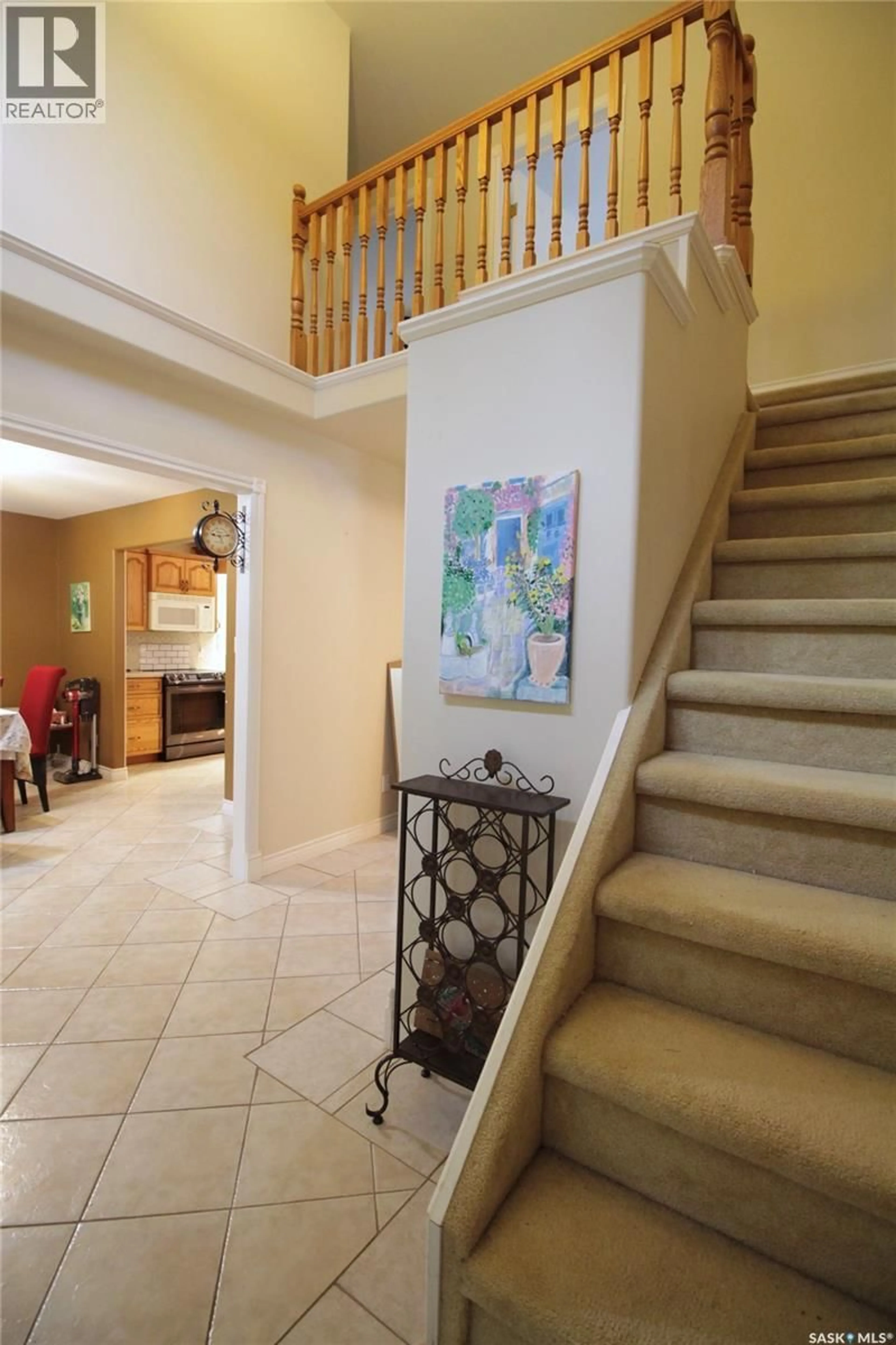 Indoor foyer for 1516 BROADWAY AVENUE, Moosomin Saskatchewan S0G3N0