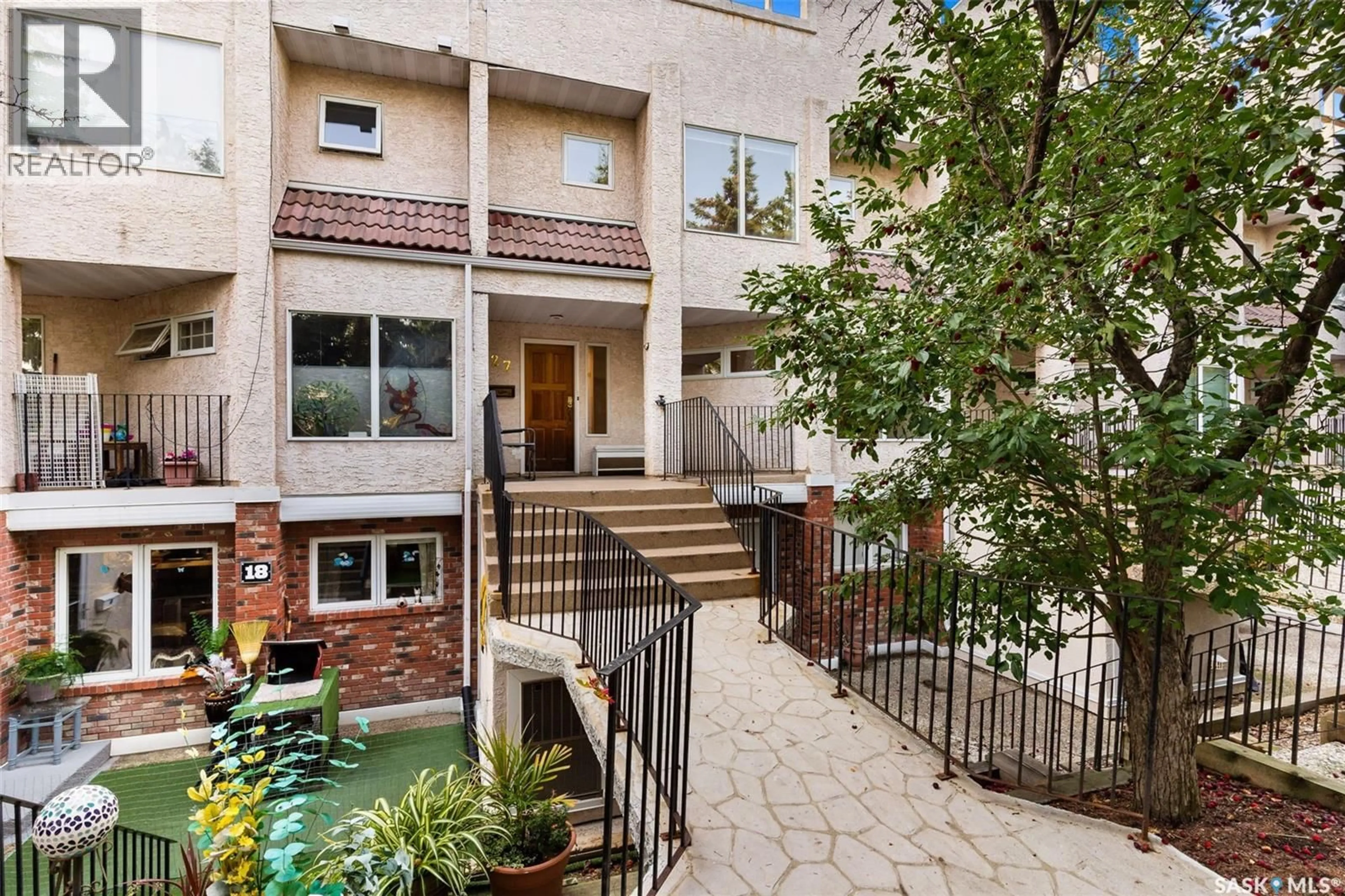 Unknown for 27 2338 ASSINIBOINE AVENUE, Regina Saskatchewan S4V2G2