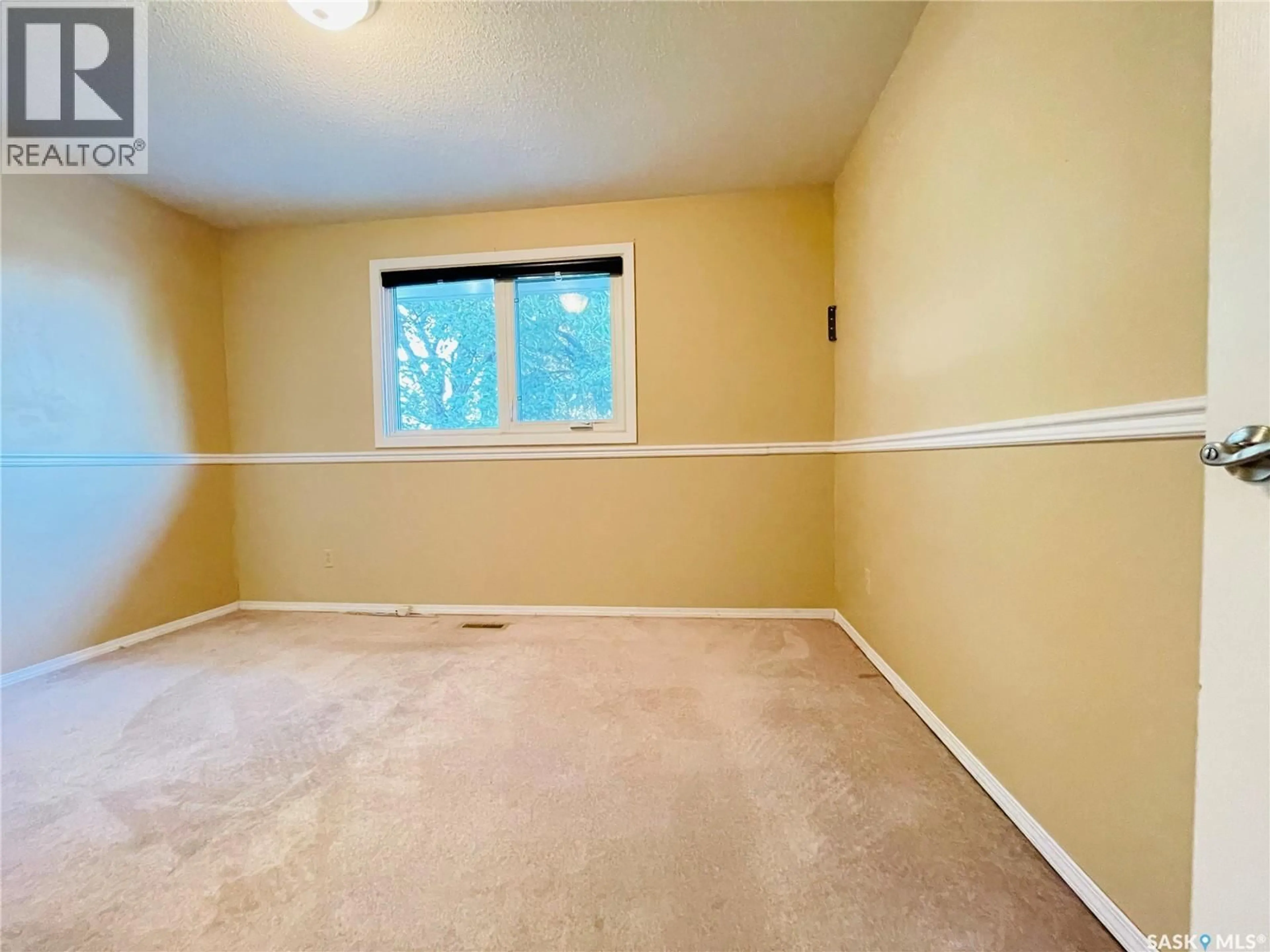 A pic of a room for 169 BIRCHWOOD CRESCENT, Regina Saskatchewan S4S5S3