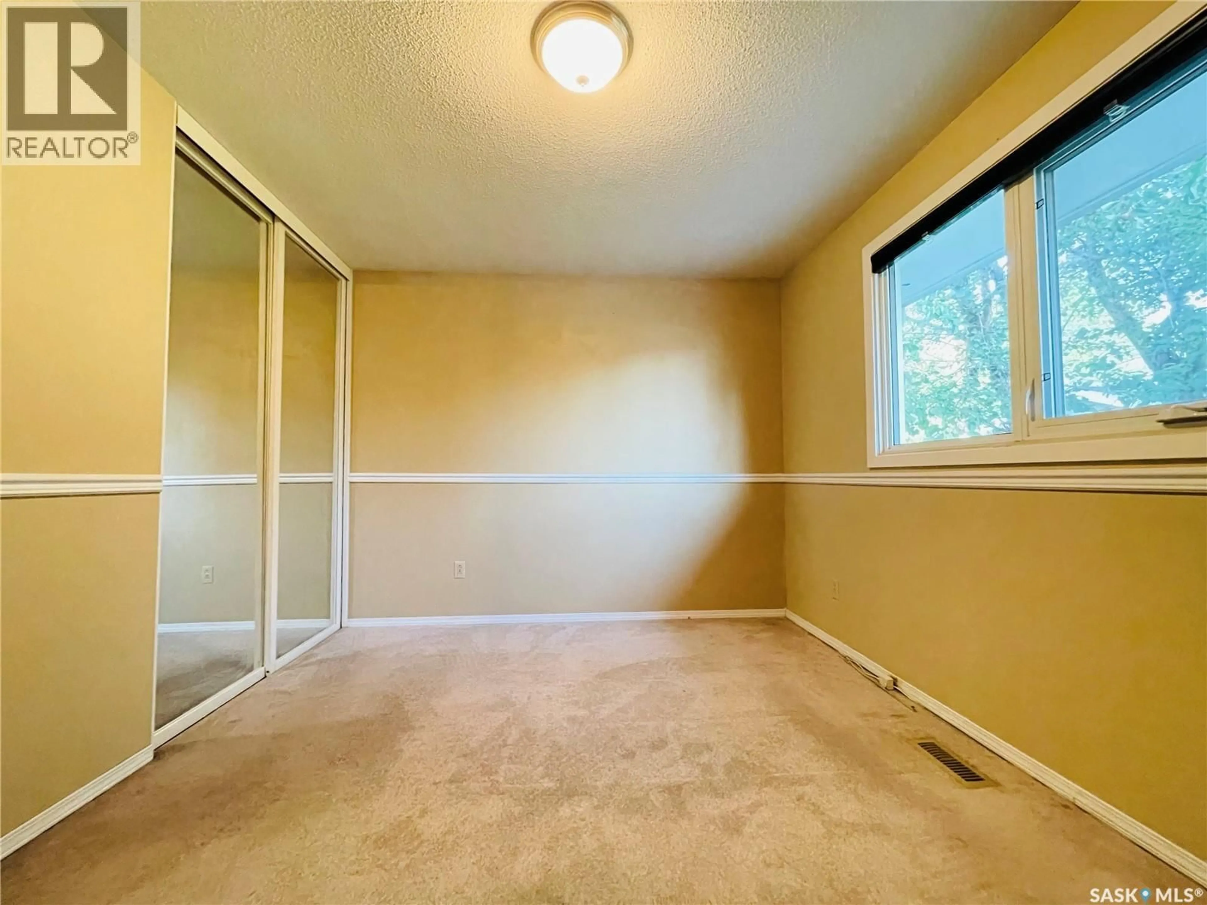 A pic of a room for 169 BIRCHWOOD CRESCENT, Regina Saskatchewan S4S5S3