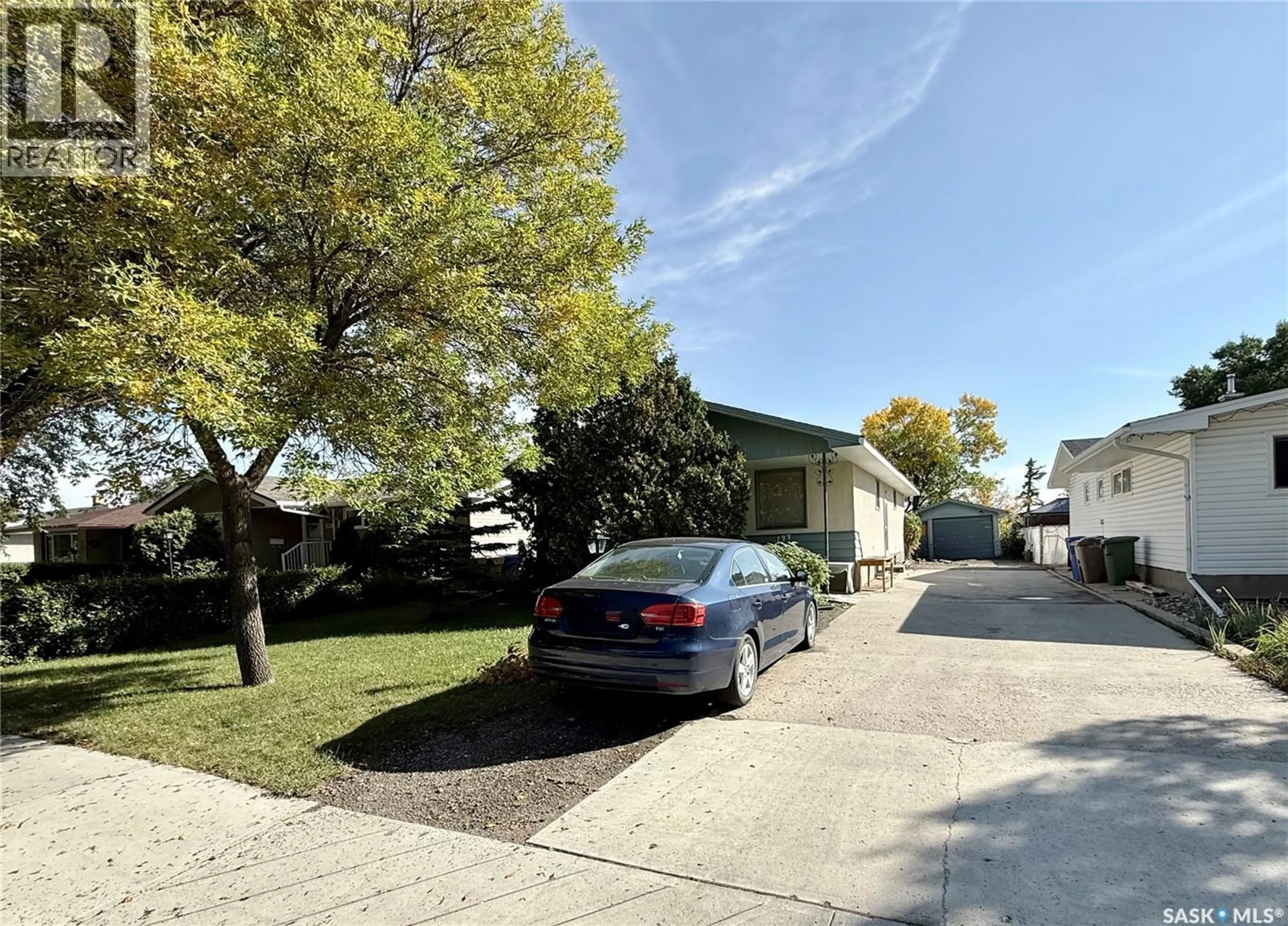 A pic from outside/outdoor area/front of a property/back of a property/a pic from drone, street for 133 MCMURCHY AVENUE, Regina Saskatchewan S4R3G7