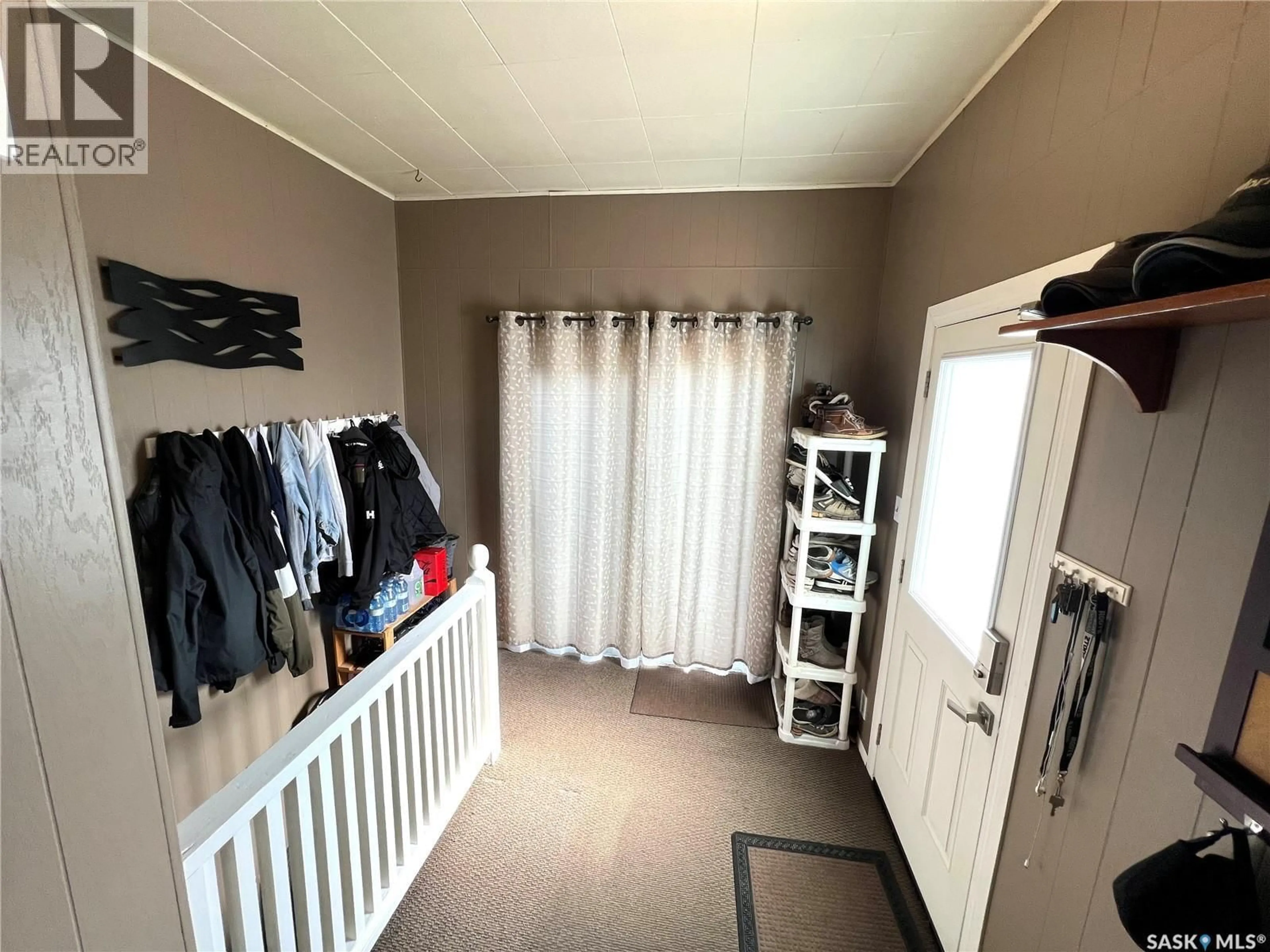 Storage room or clothes room or walk-in closet for 369 9TH AVENUE, Swift Current Saskatchewan S9H1A8