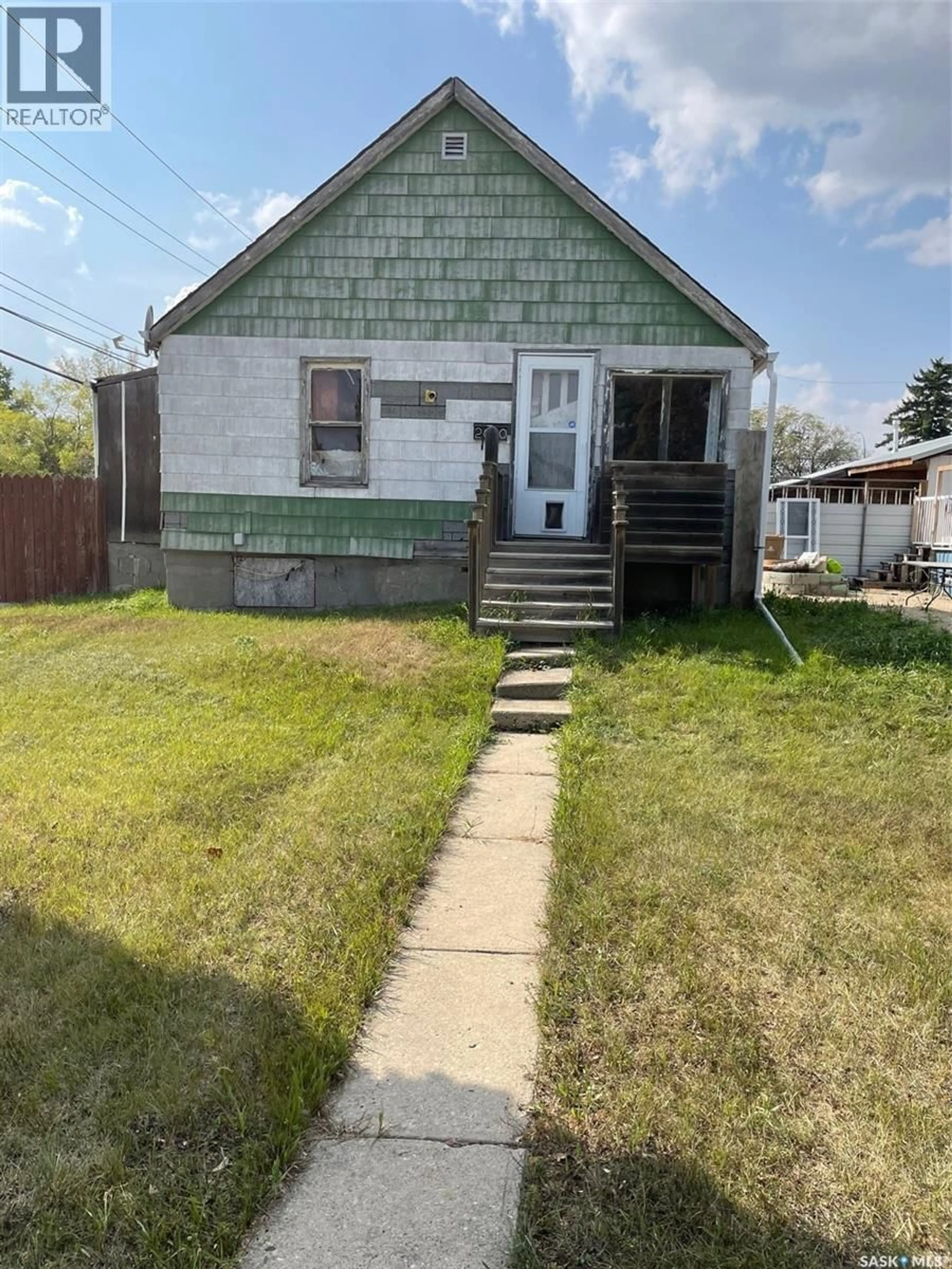 Unknown for 2080 CONNAUGHT STREET, Regina Saskatchewan S4T4T7