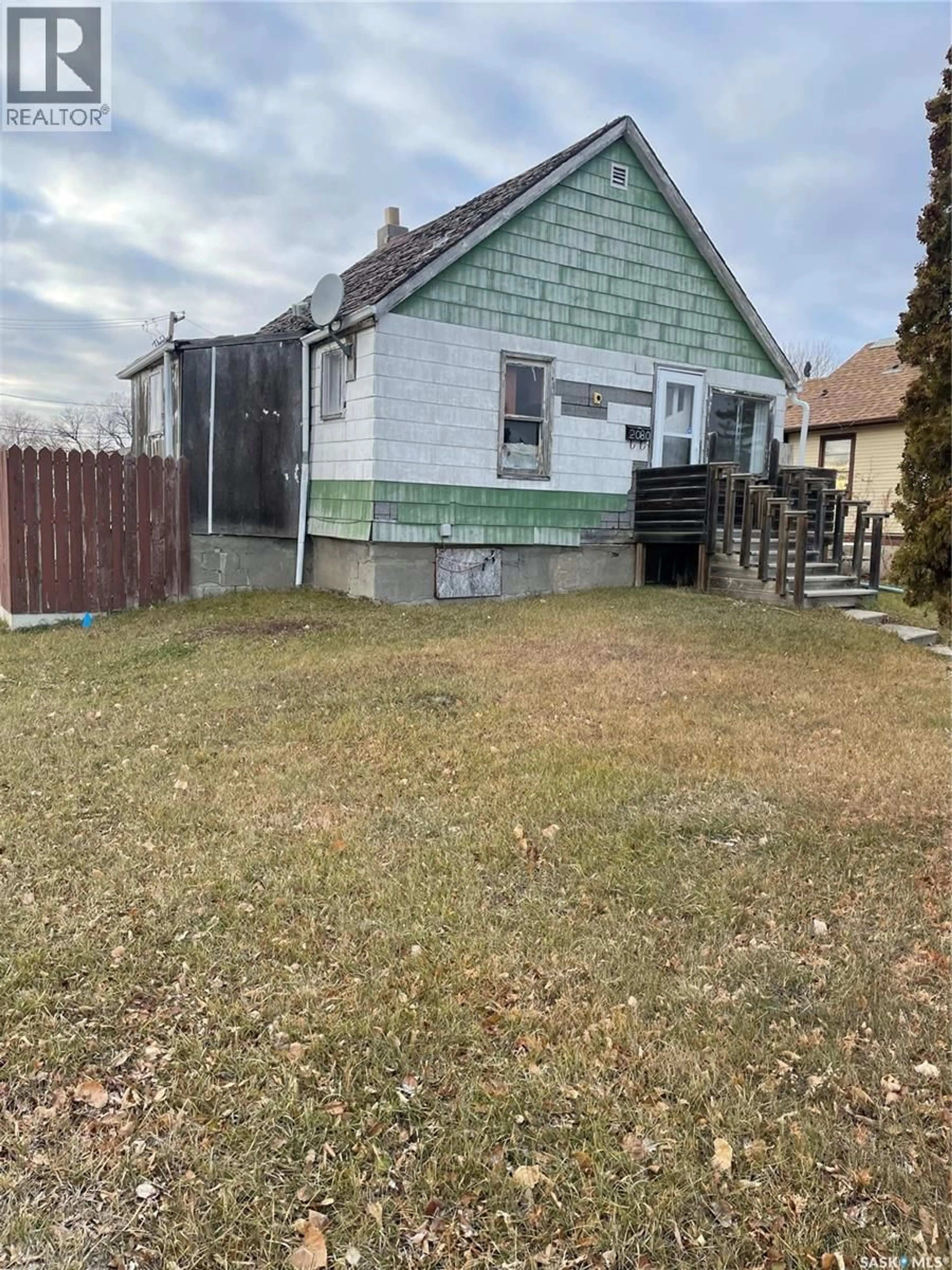 Shed for 2080 CONNAUGHT STREET, Regina Saskatchewan S4T4T7