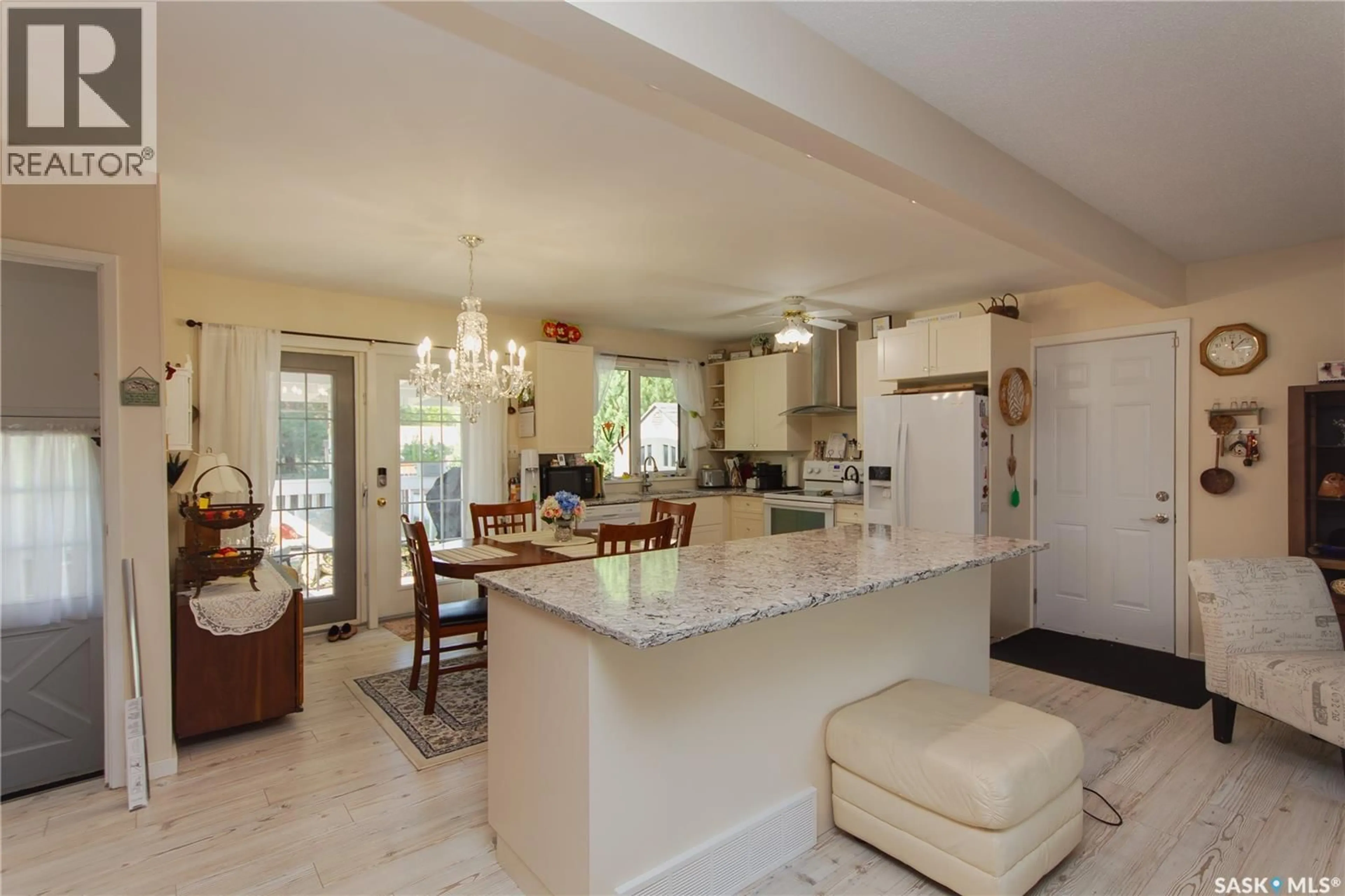 Open concept kitchen, ceramic/tile floor for 10819 MEIGHEN CRESCENT, North Battleford Saskatchewan S9A3L2