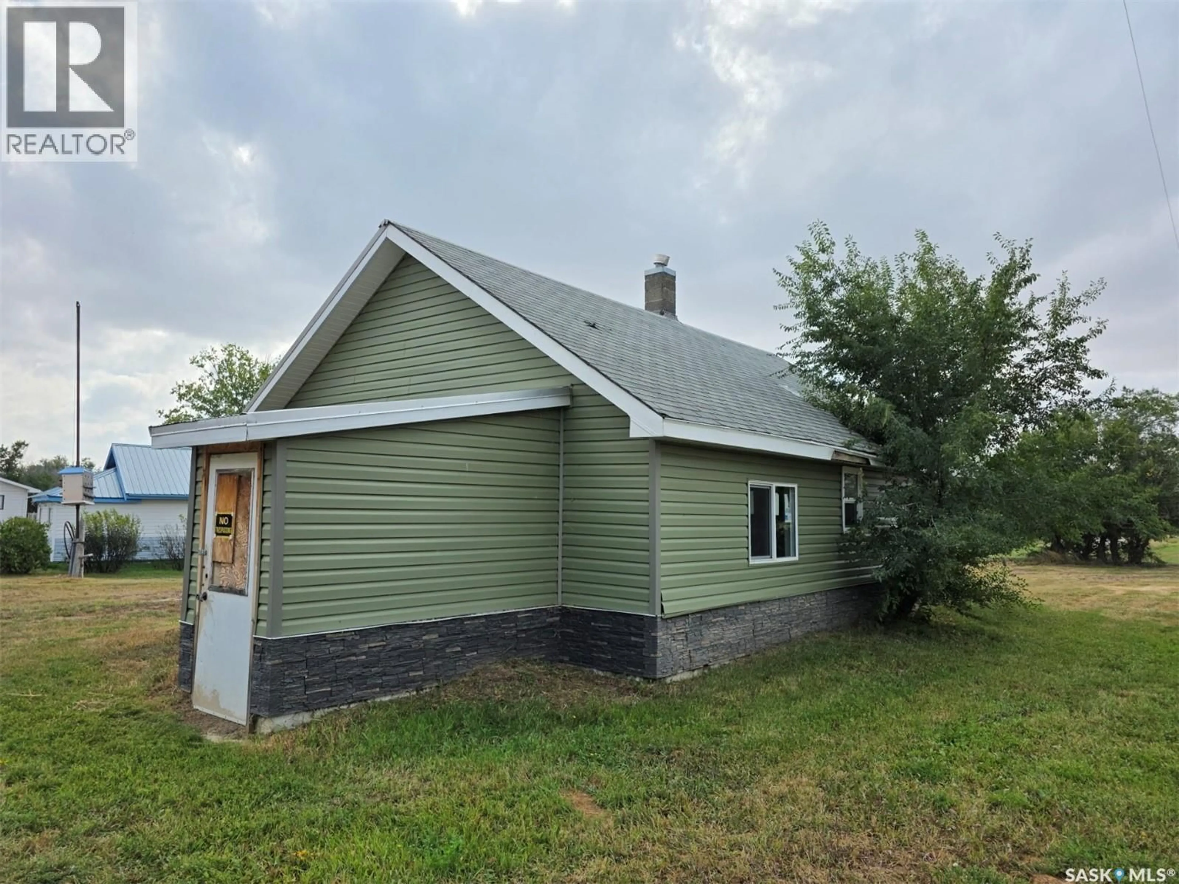 Unknown for 163 WALLACE STREET, Mankota Saskatchewan S0H2W0