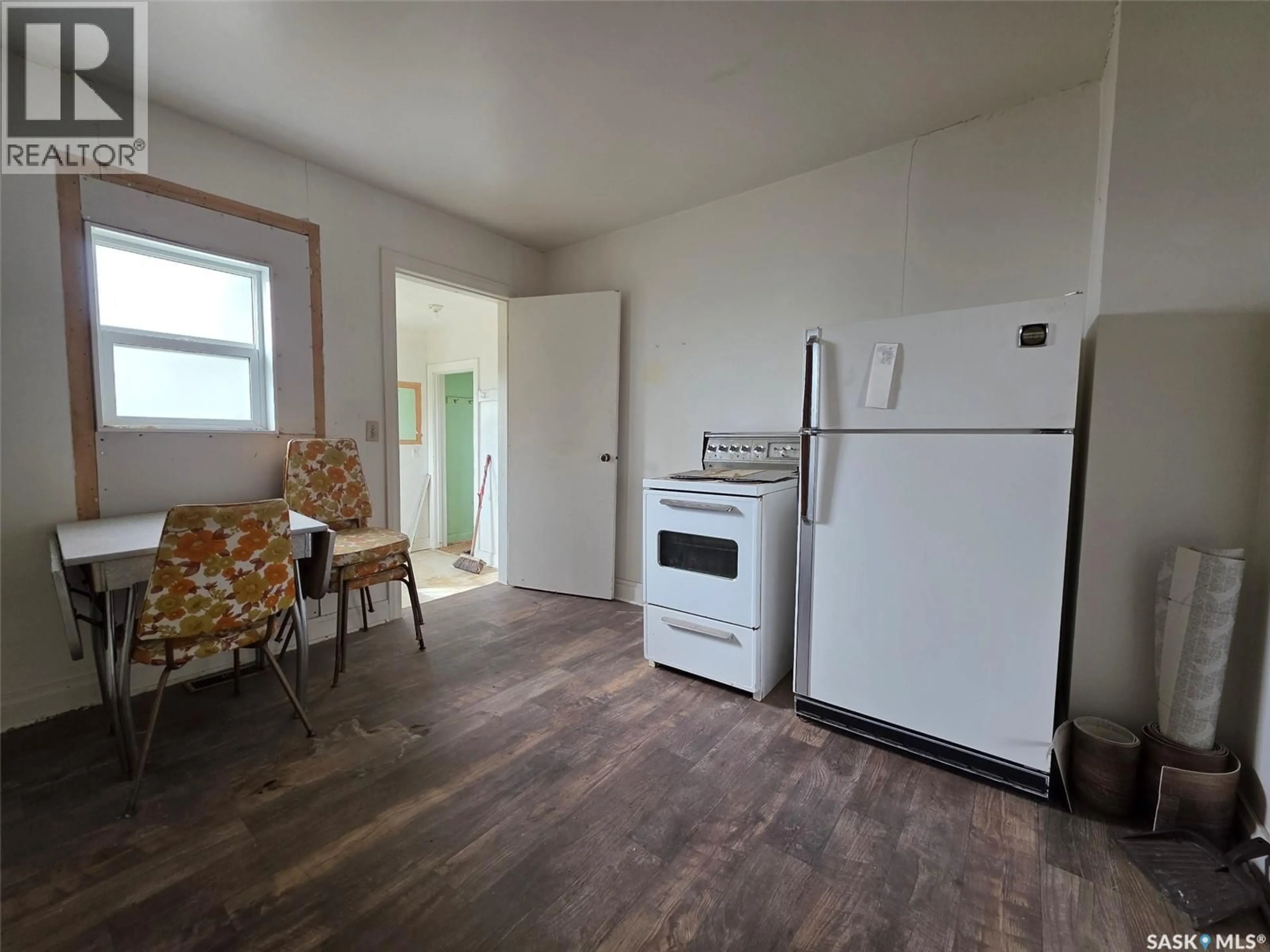 A pic of a room for 163 WALLACE STREET, Mankota Saskatchewan S0H2W0