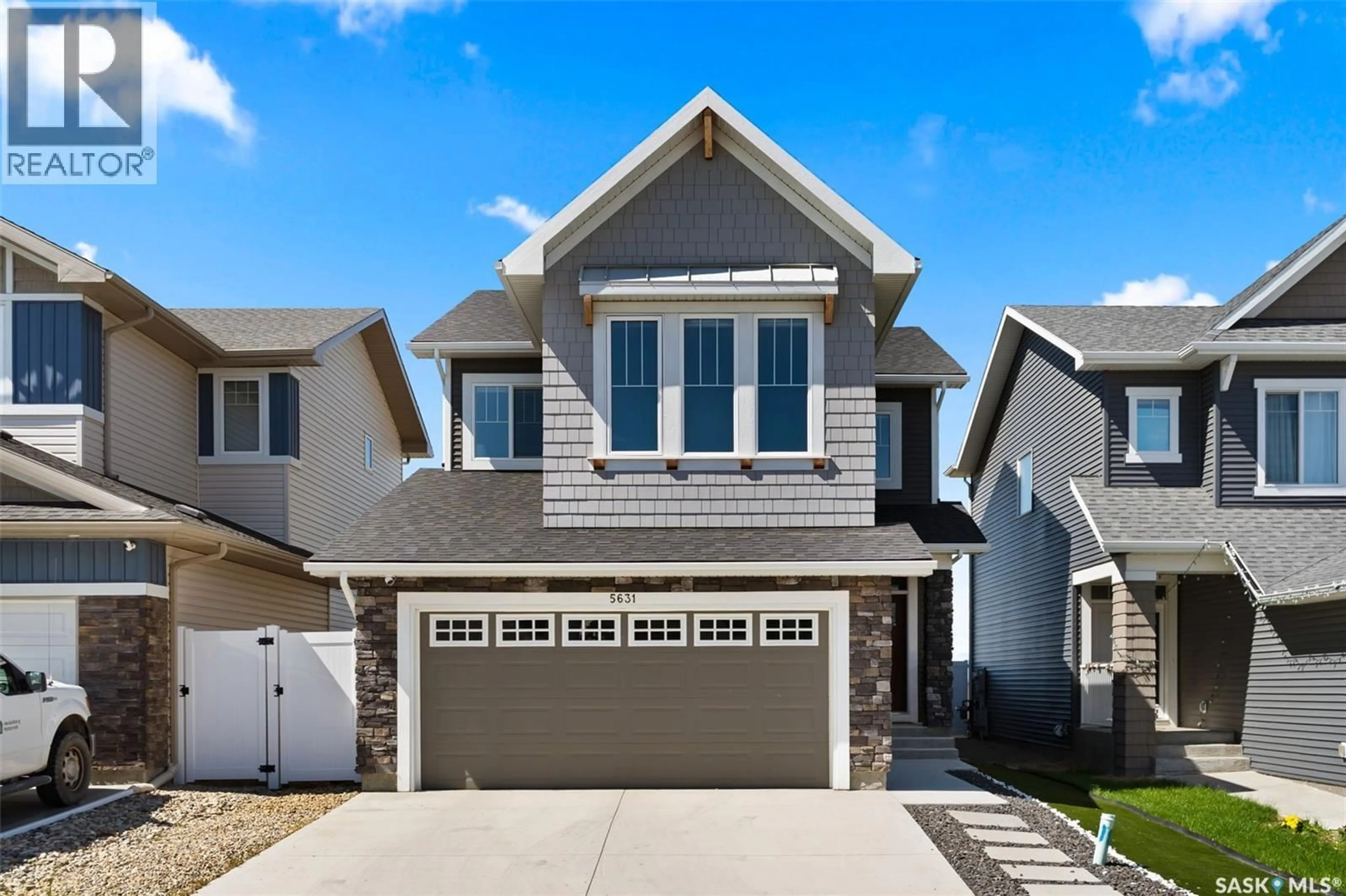 Home with vinyl exterior material, street for 5631 NORSEMAN CRESCENT, Regina Saskatchewan S4W0J6