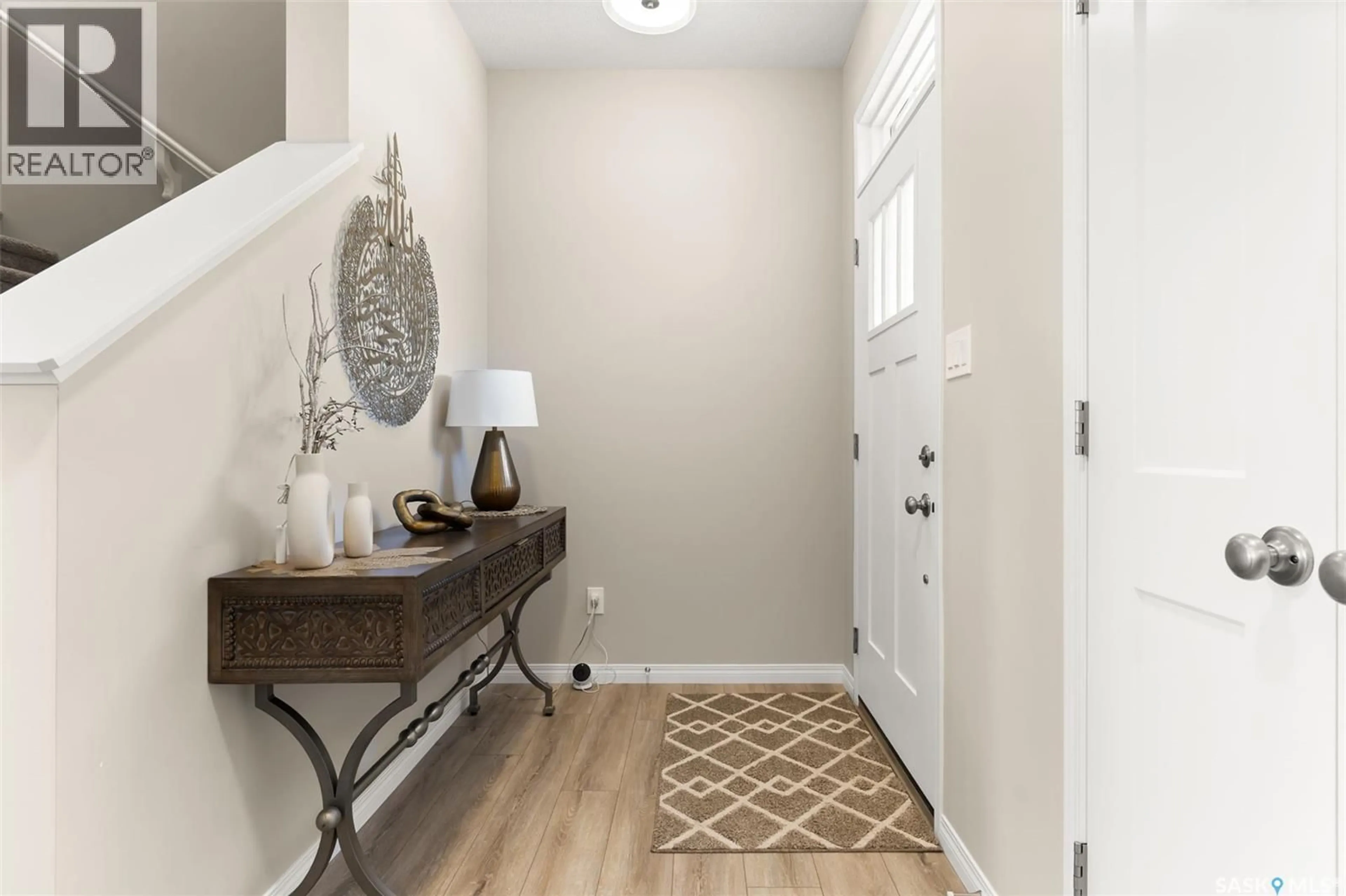 Indoor entryway for 5631 NORSEMAN CRESCENT, Regina Saskatchewan S4W0J6