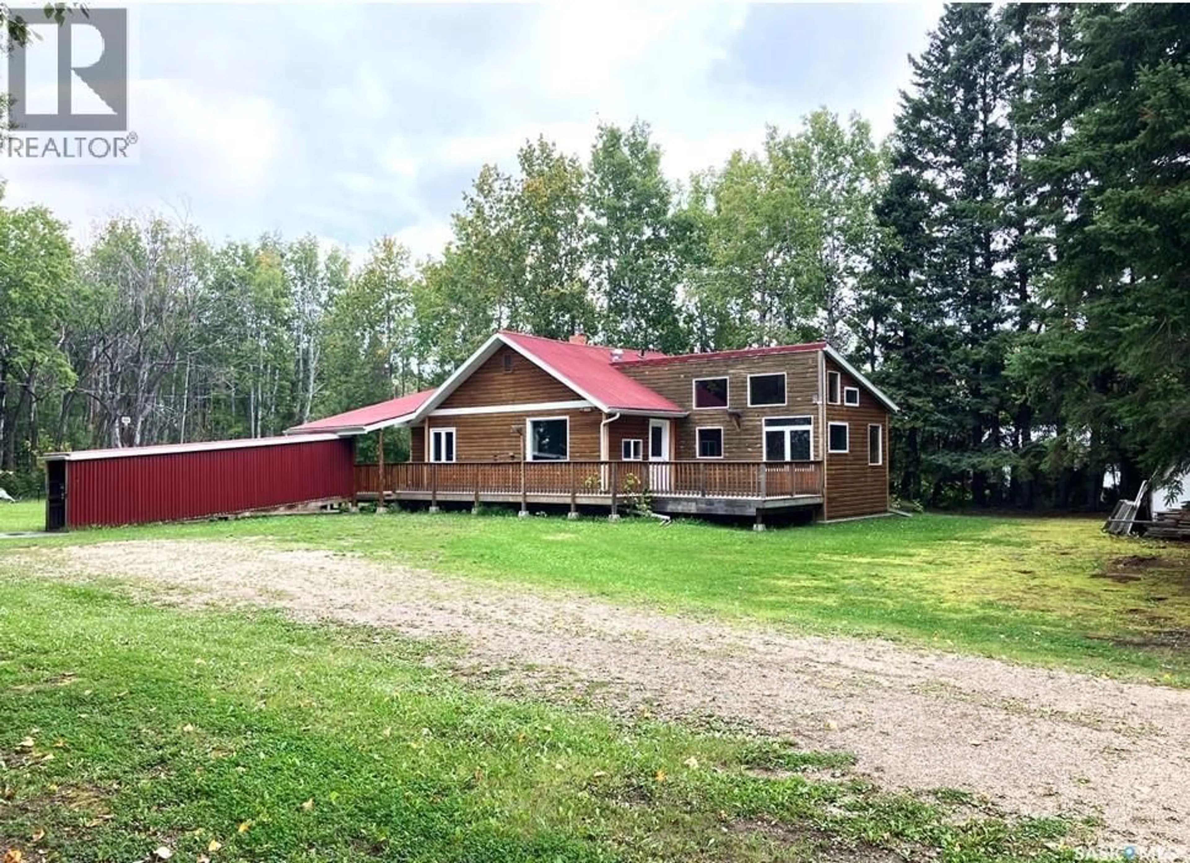 A pic from outside/outdoor area/front of a property/back of a property/a pic from drone, building for 303 1ST AVENUE, Torch River Rm No. 488 Saskatchewan S0J0Z0