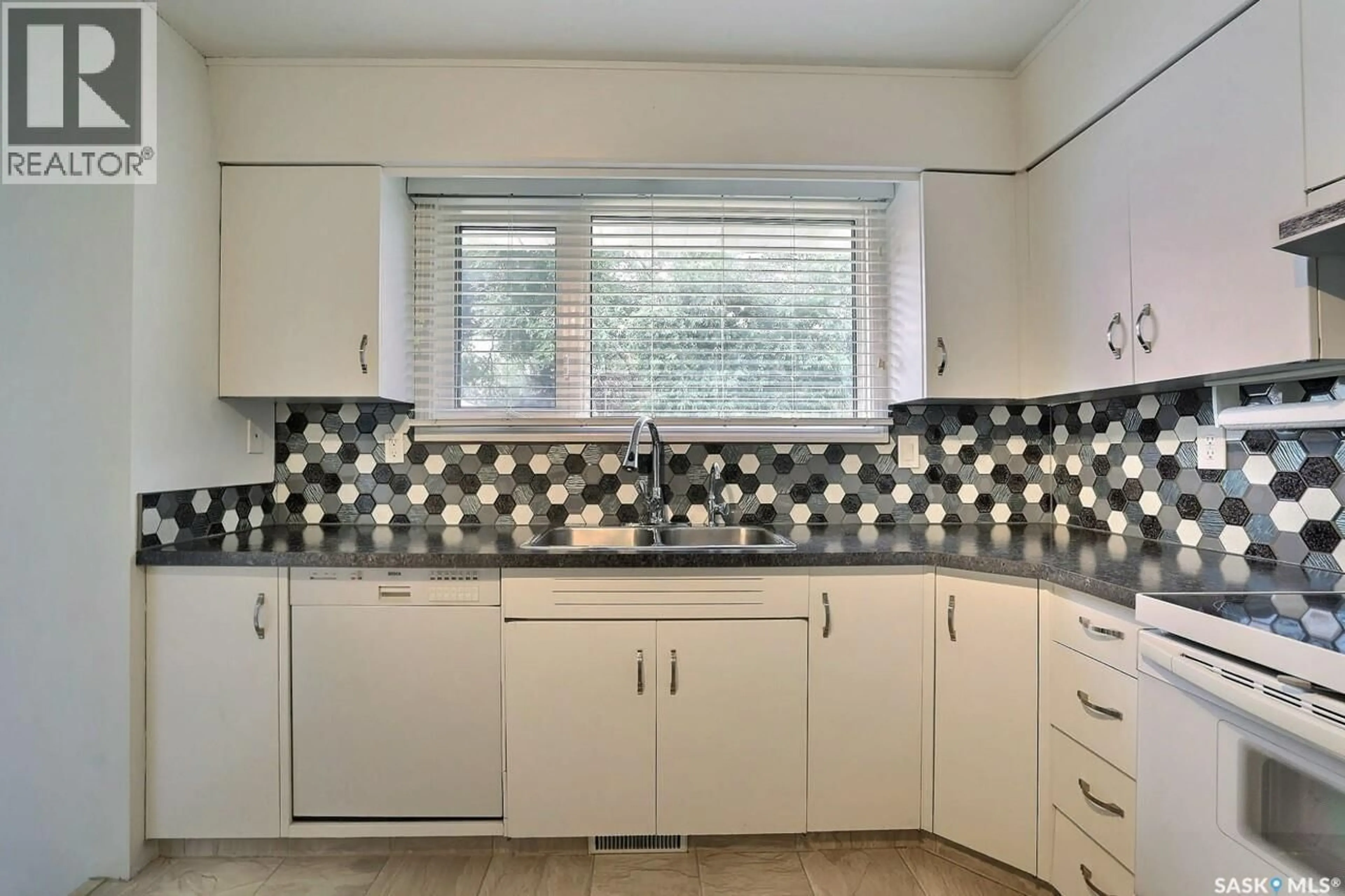 Standard kitchen, ceramic/tile floor for 52 PRICE CRESCENT, Regina Saskatchewan S4R6R8
