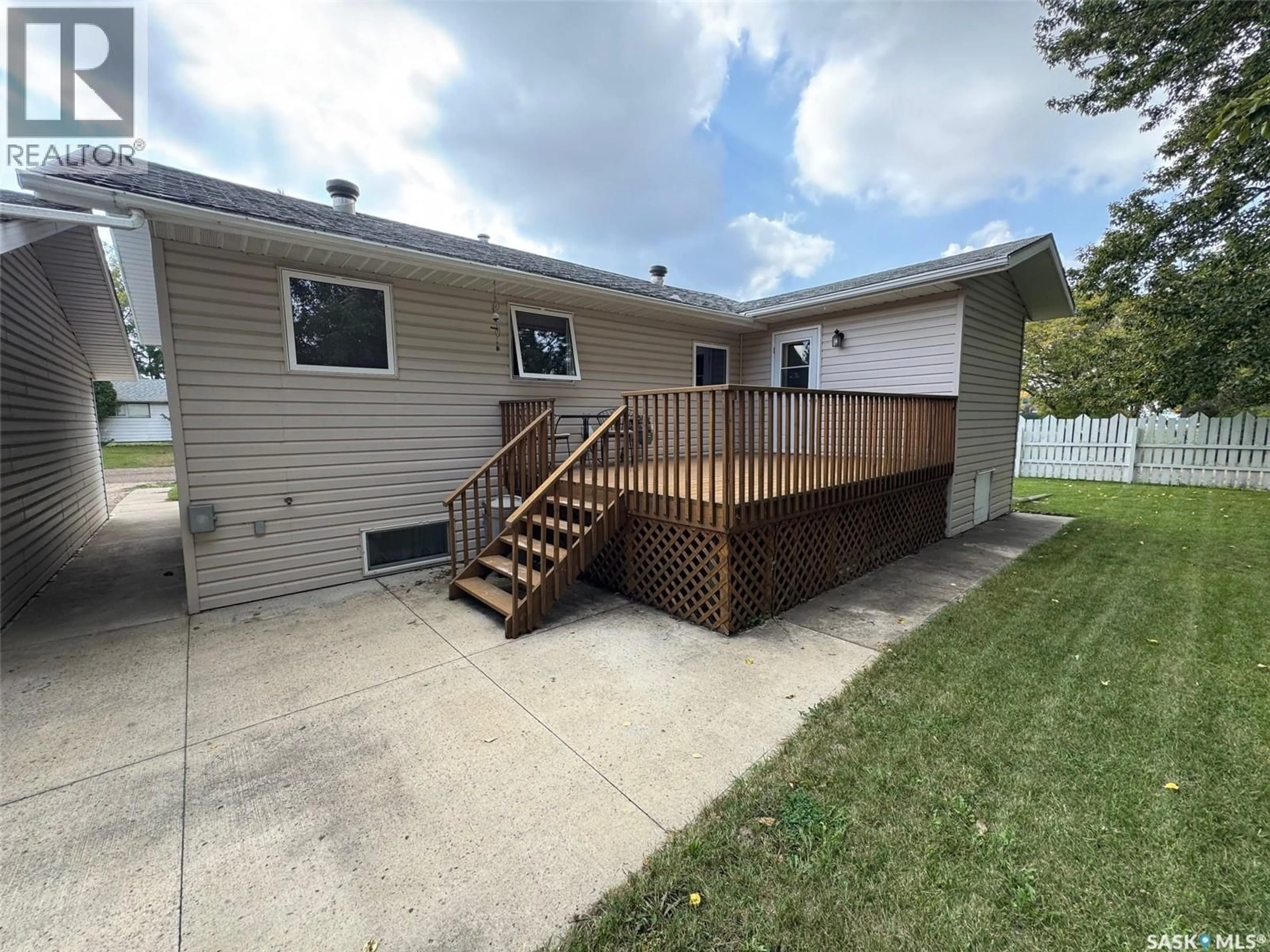 Unknown for 506 4TH STREET, Spalding Saskatchewan S0K4C0