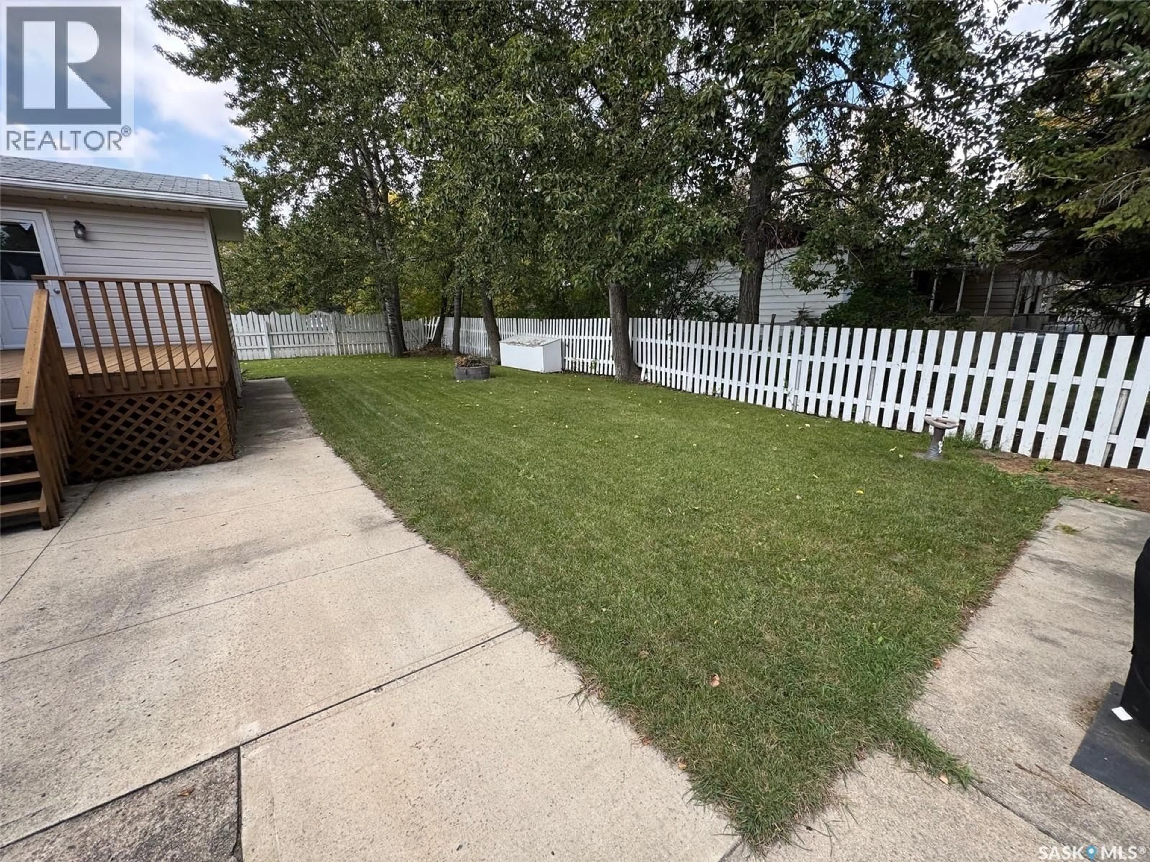 A pic from outside/outdoor area/front of a property/back of a property/a pic from drone, street for 506 4TH STREET, Spalding Saskatchewan S0K4C0