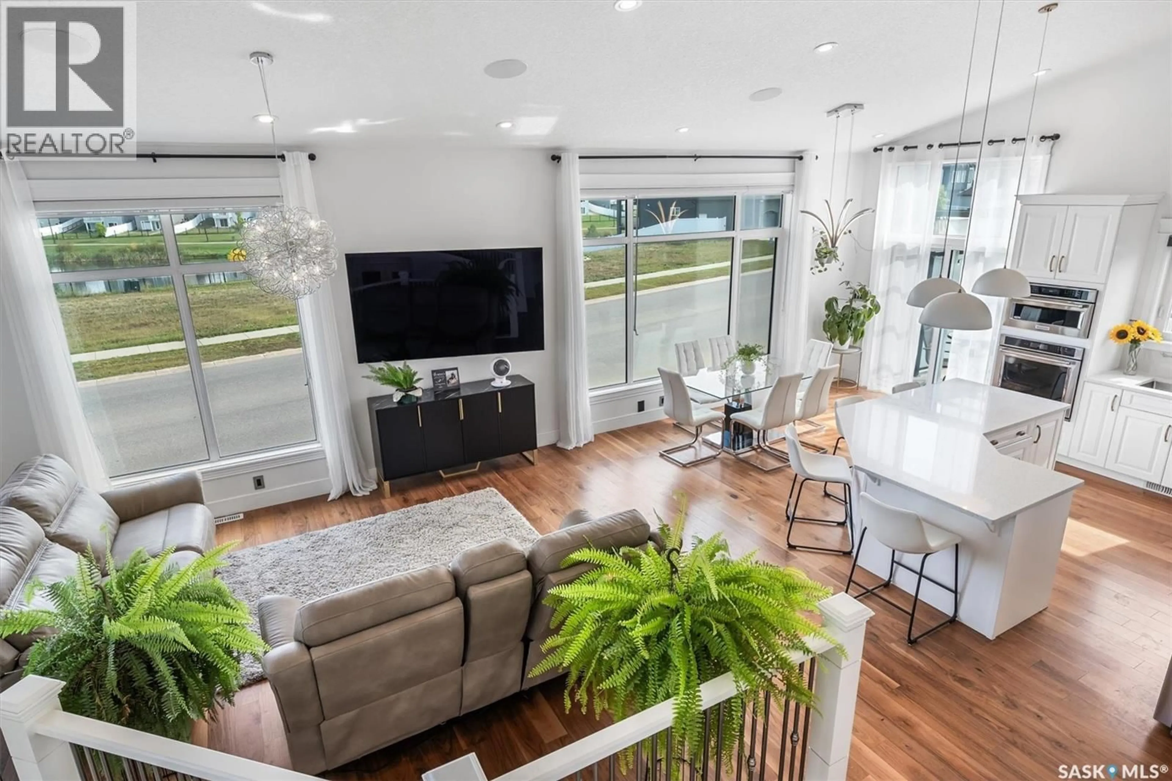 Open concept kitchen, unknown for 782 LABINE COURT, Saskatoon Saskatchewan S7L6G7
